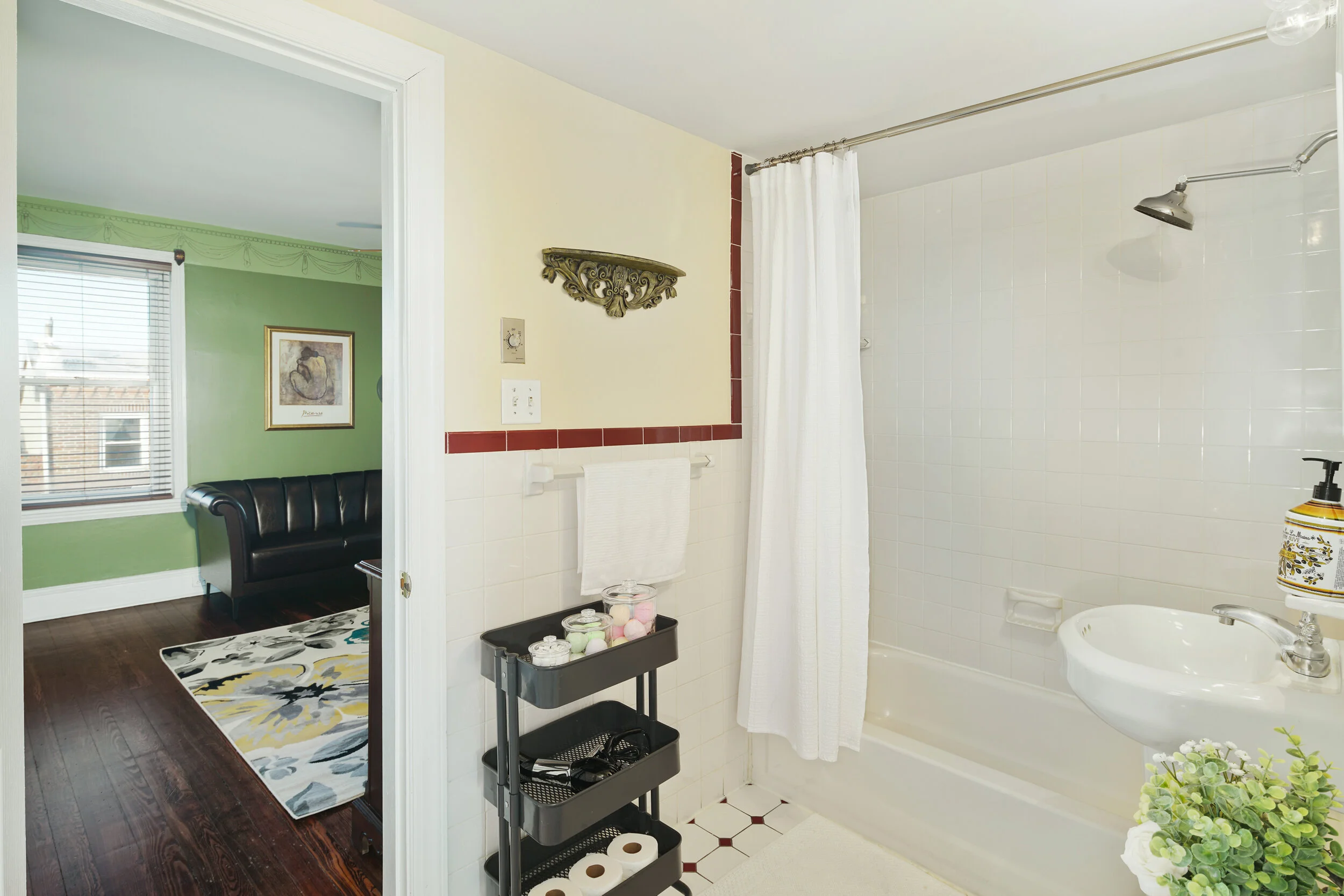 1024 Federal St-3000x2000-25.jpg