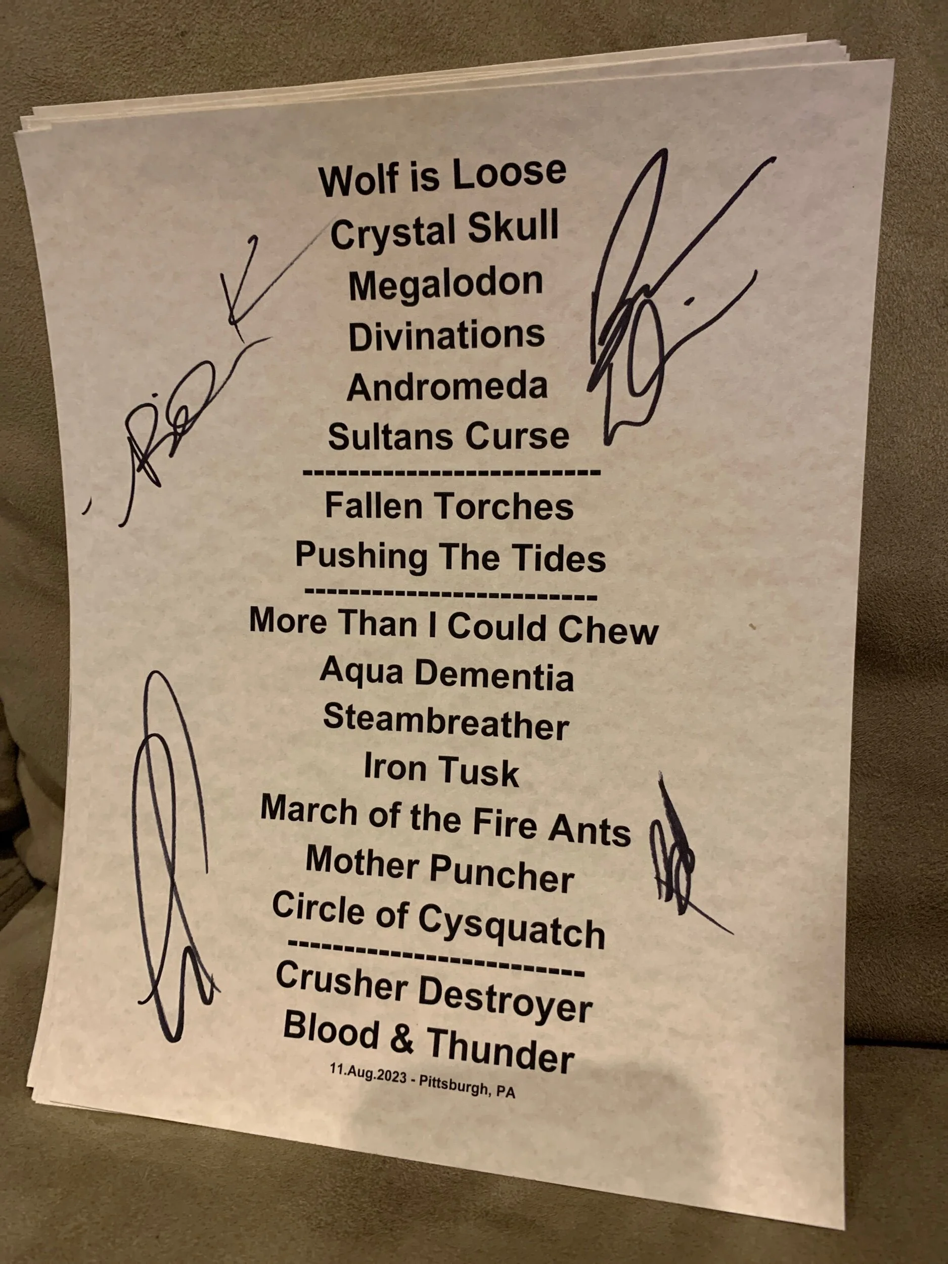 40FDC8F1-7B07-41BA-BD04-E742A5F91538