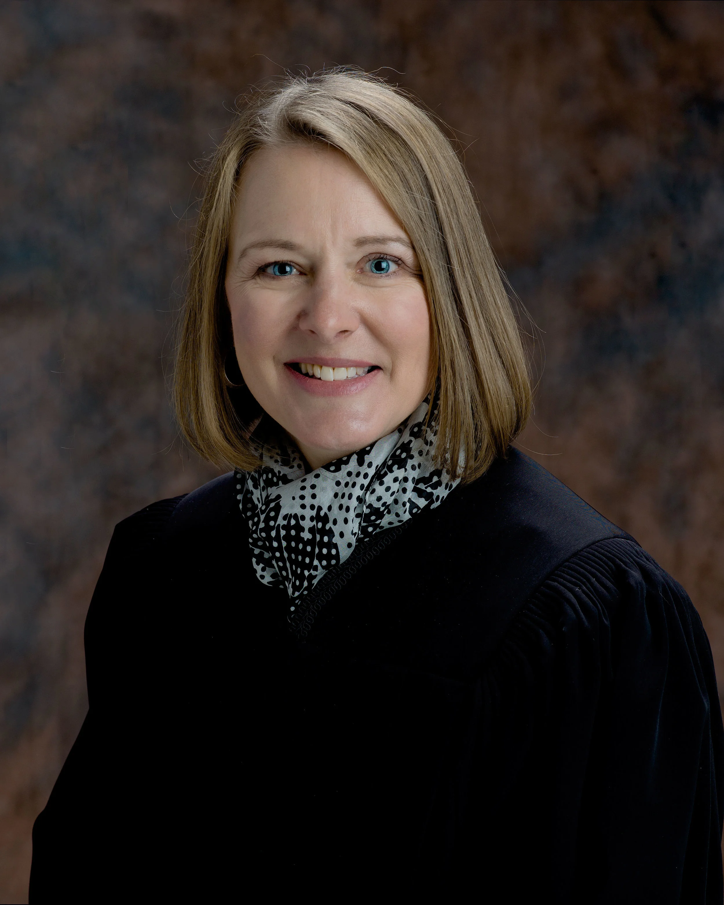 Averil_Budge_Rothrock_Portrait-75.jpg