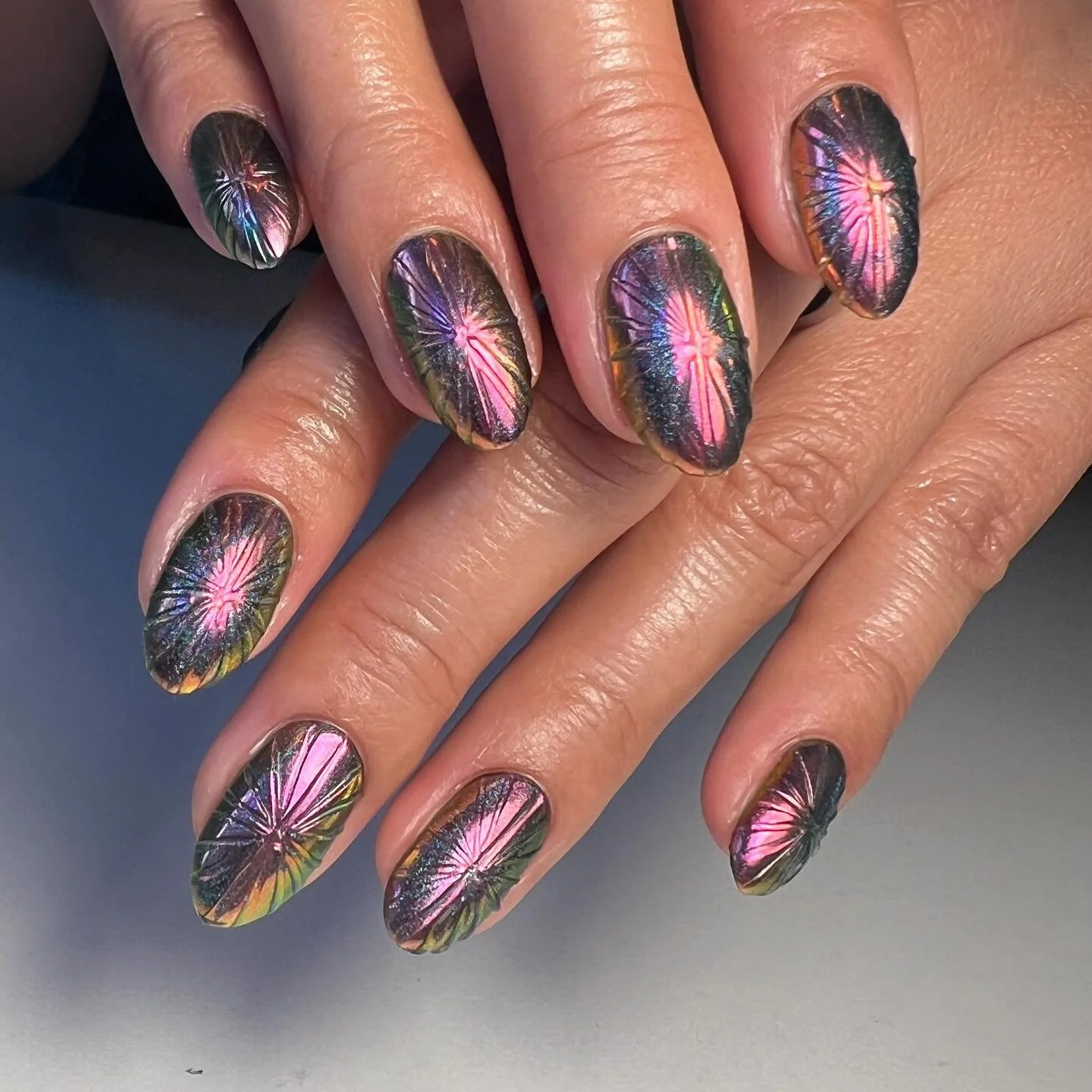 All the shiny 3D details 🌅
.
.
.
.
.
#nailexec80min
