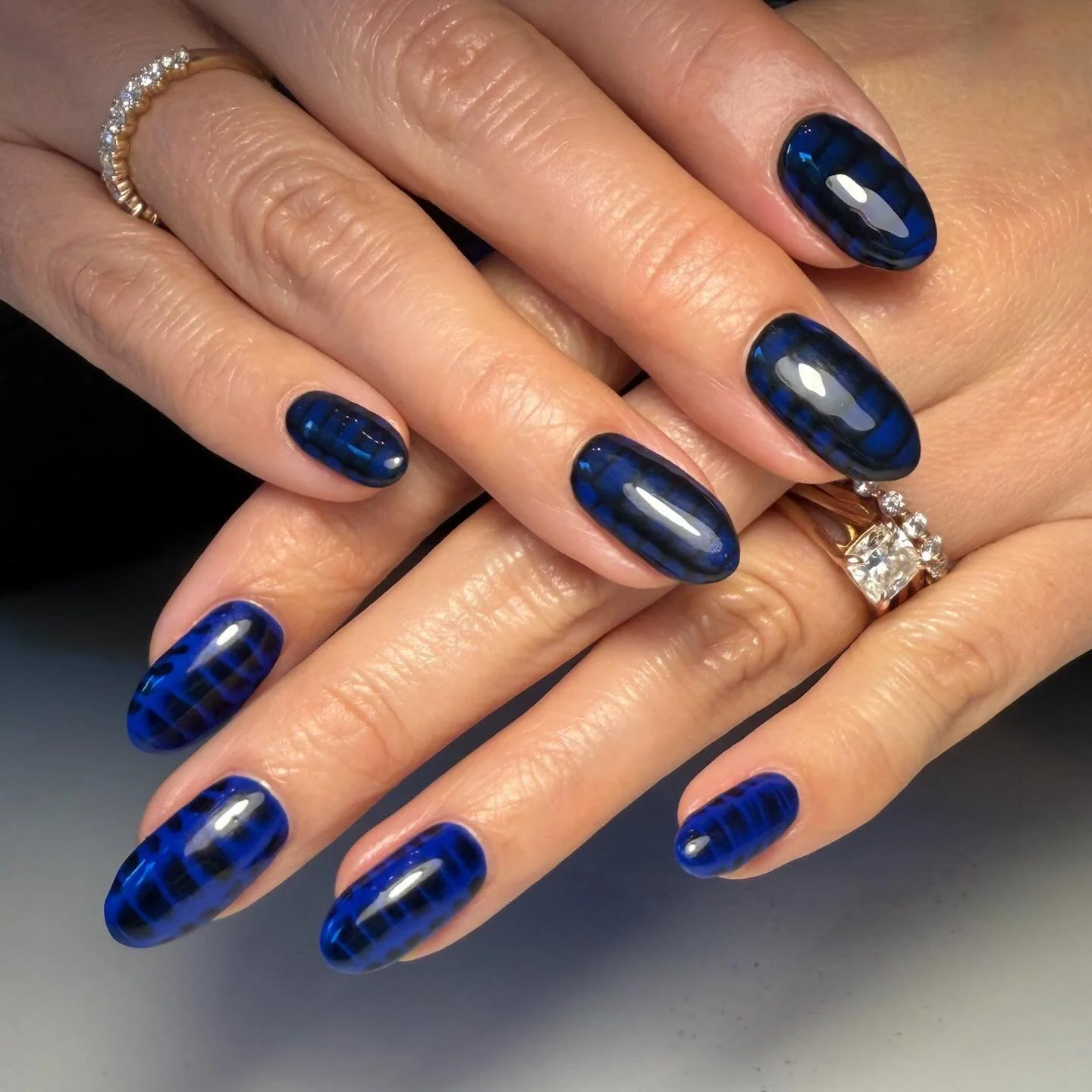 Black and blue 💙🖤💙
.
.
.
.
#nailexec20min