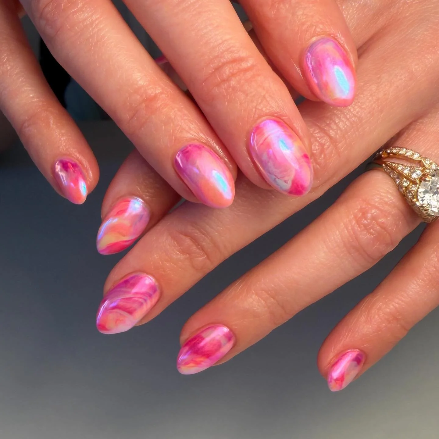 Blooming gel under sunset chrome 🌅
.
.
.
.
#nailexec50min