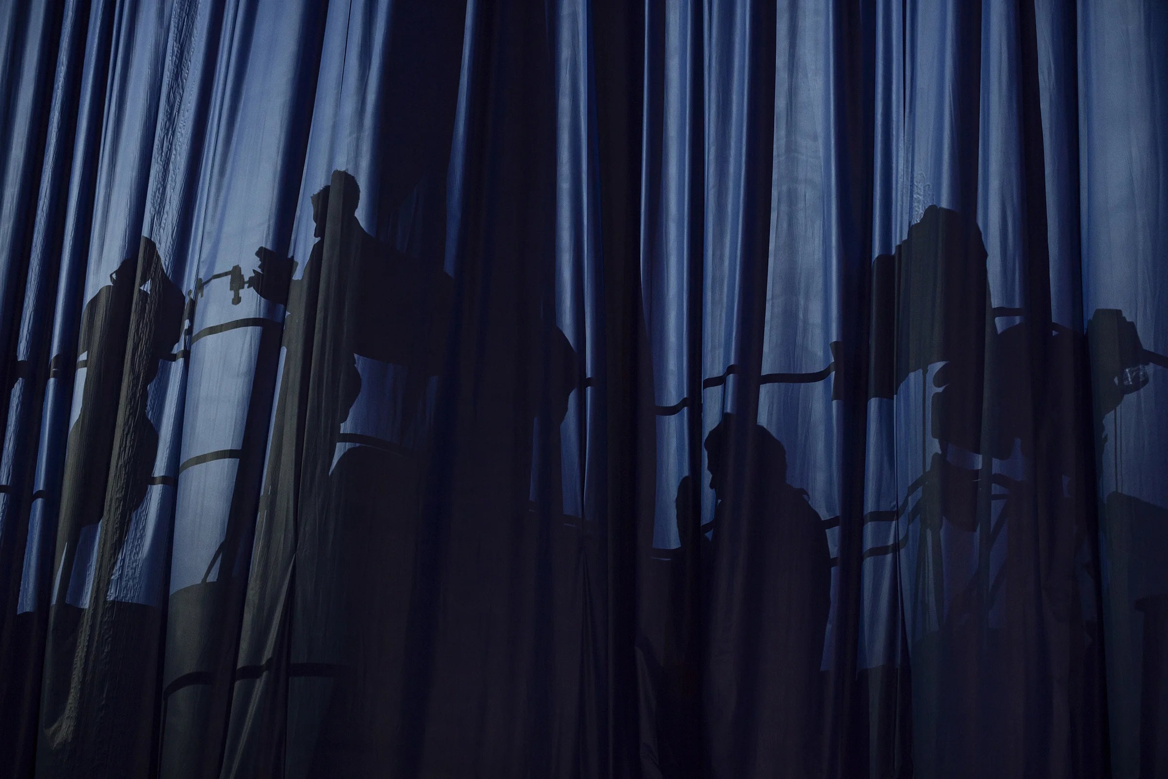 Curtain.jpg