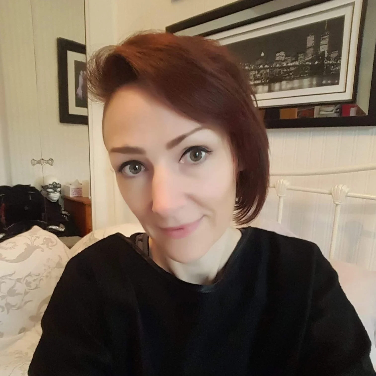 Episode 97: She Is Using Cannabis and a Holistic Approach to Treat her Bowel Cancer