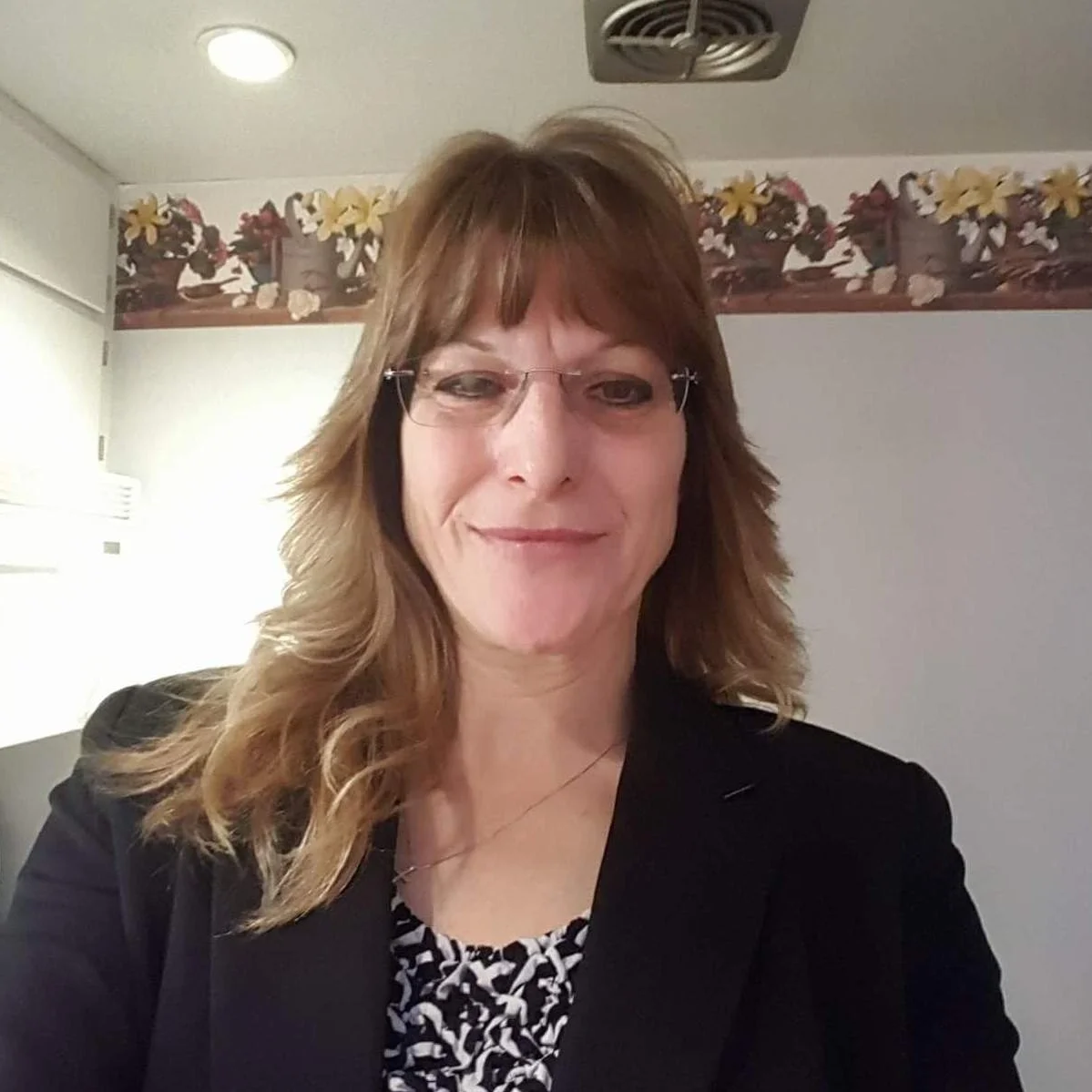 Episode 89: Two Sisters: One Died From Pharmaceutical Drugs, The Other Was Helped by Cannabis