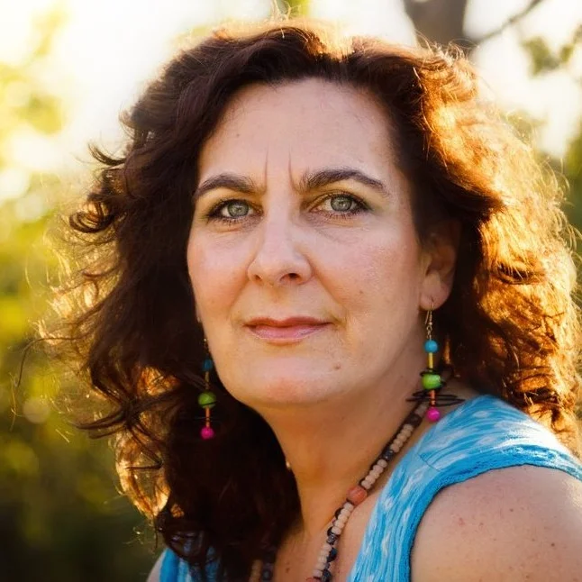 Episode 34: Robin Swan: Herbalist, Healer and Radio Host on Helping Others with Cannabis