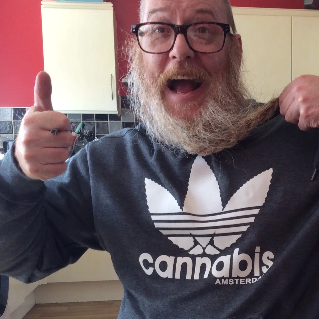 Episode 227: Managing The Pain Of Multiple Sclerosis With Cannabis