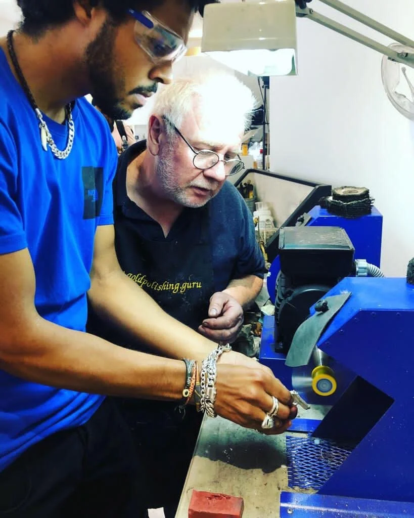 Specialist Jewellery making polishing, engraving, gem stone setting