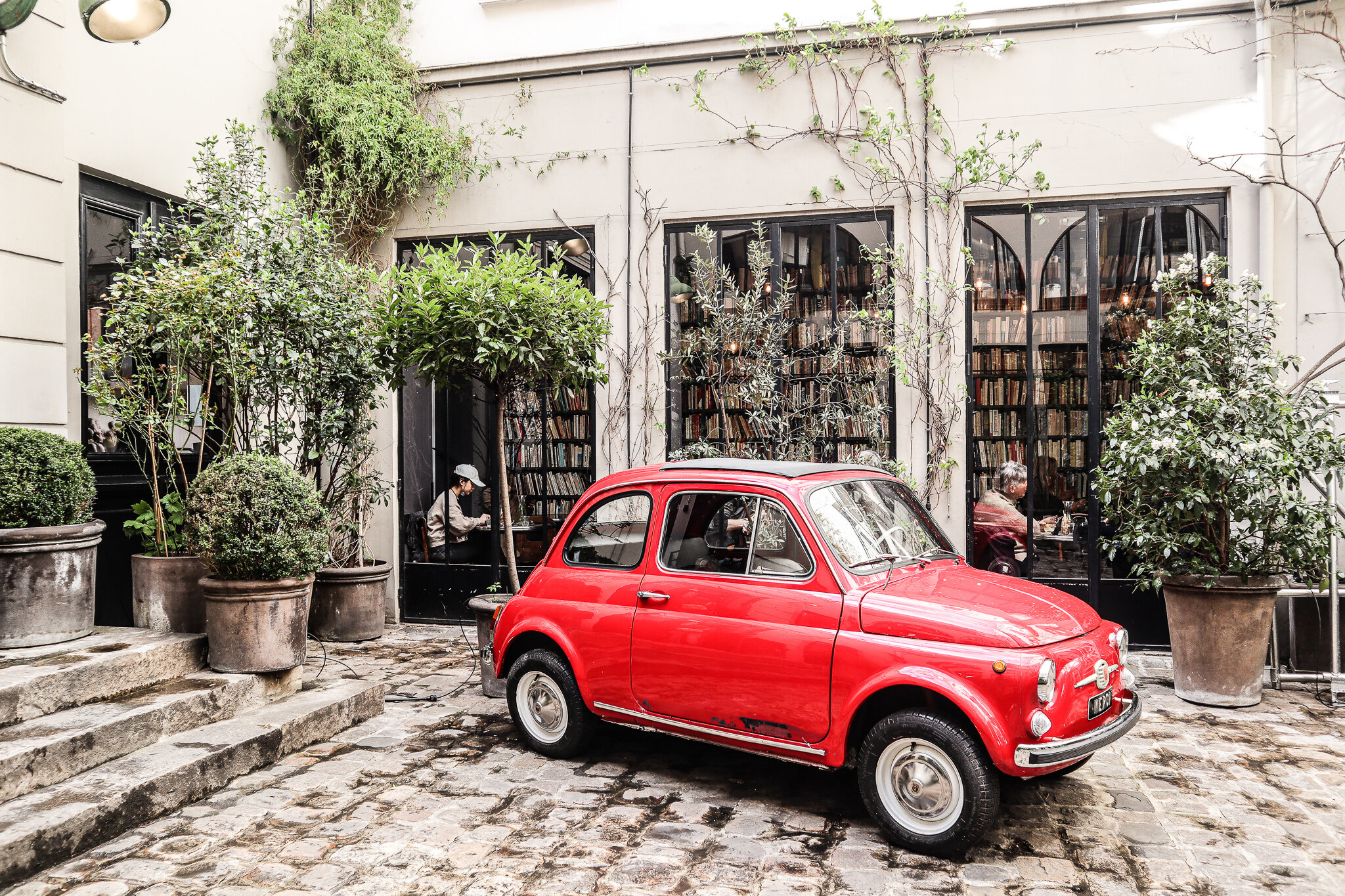 #FLOFavourite: Used Book Café - Le Marais