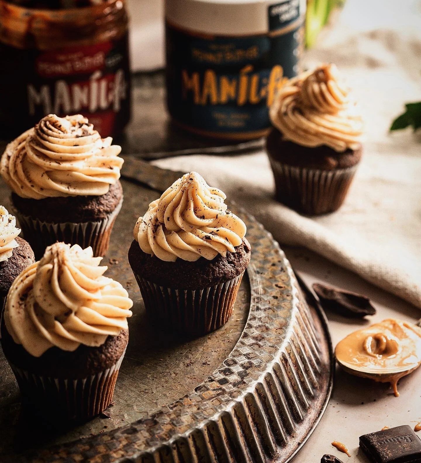 Gluten-free Chocolate muffins with crunchy peanut butter filling