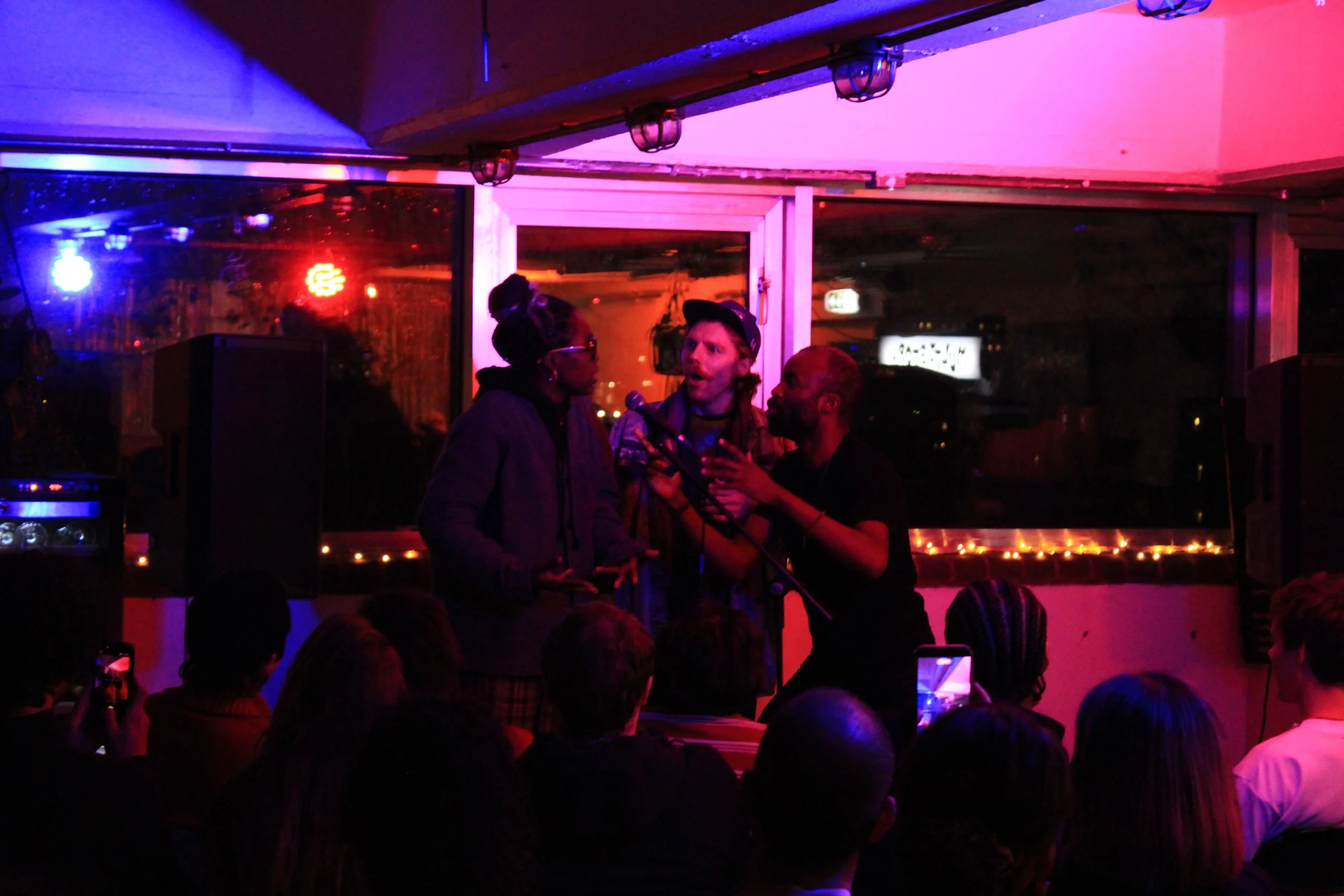 A  night at Special Guest 