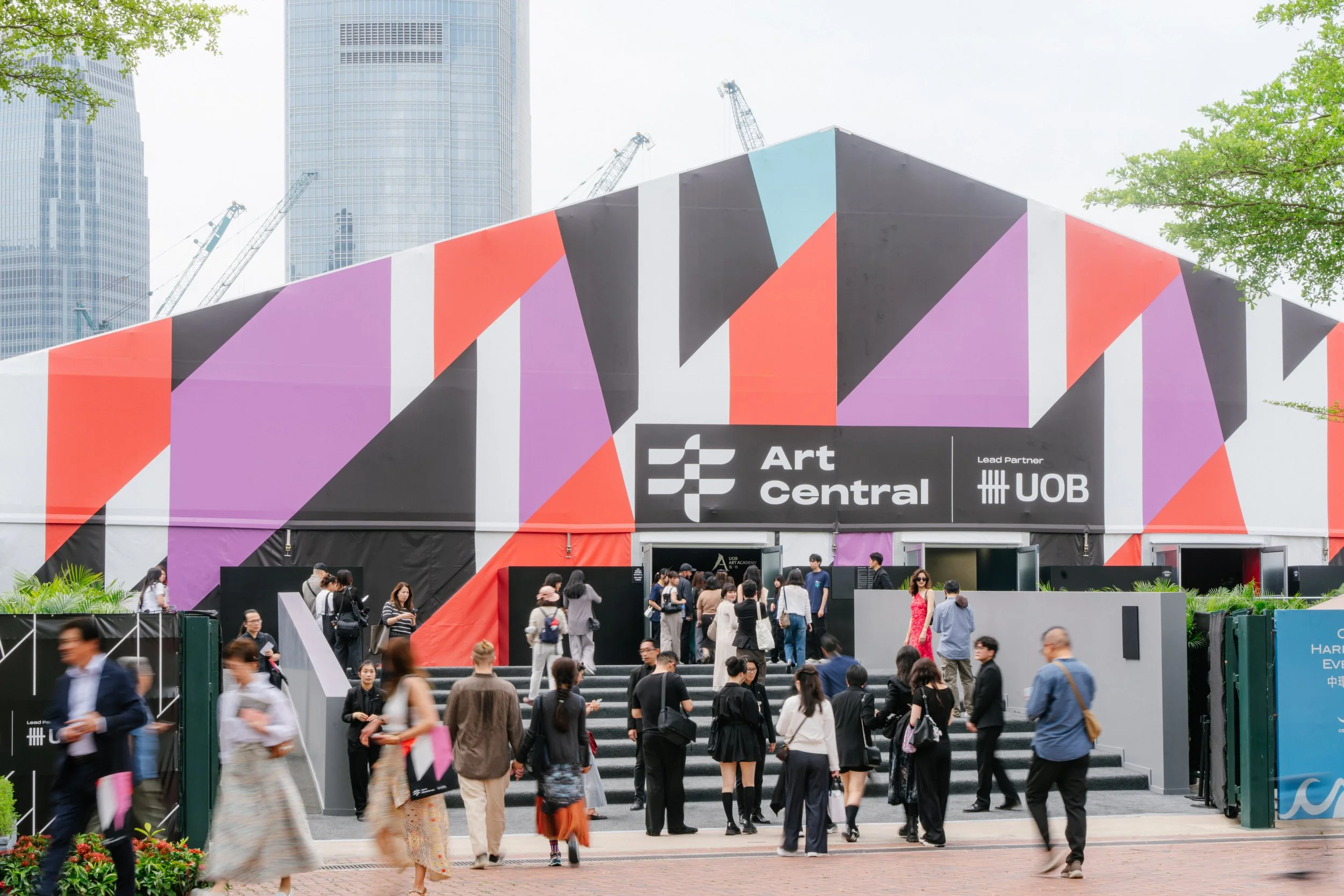 Hong Kong art week: how to see an art fair 