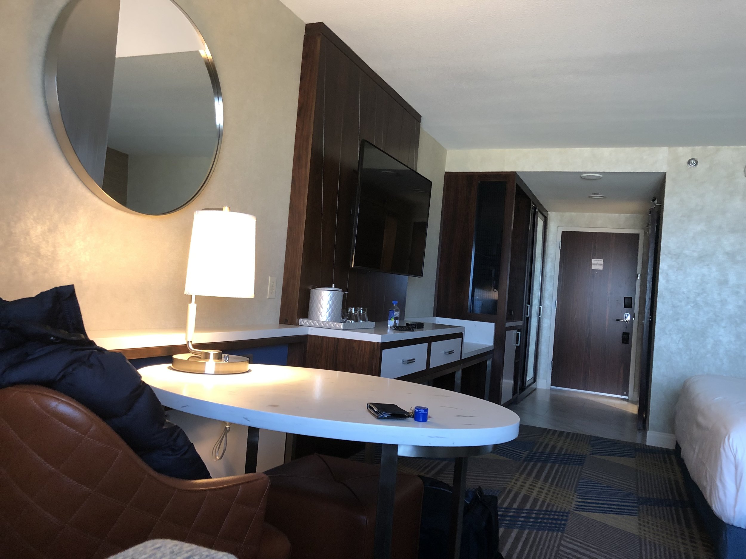 SOUTH TOWER : Table , TV and bathroom to the right