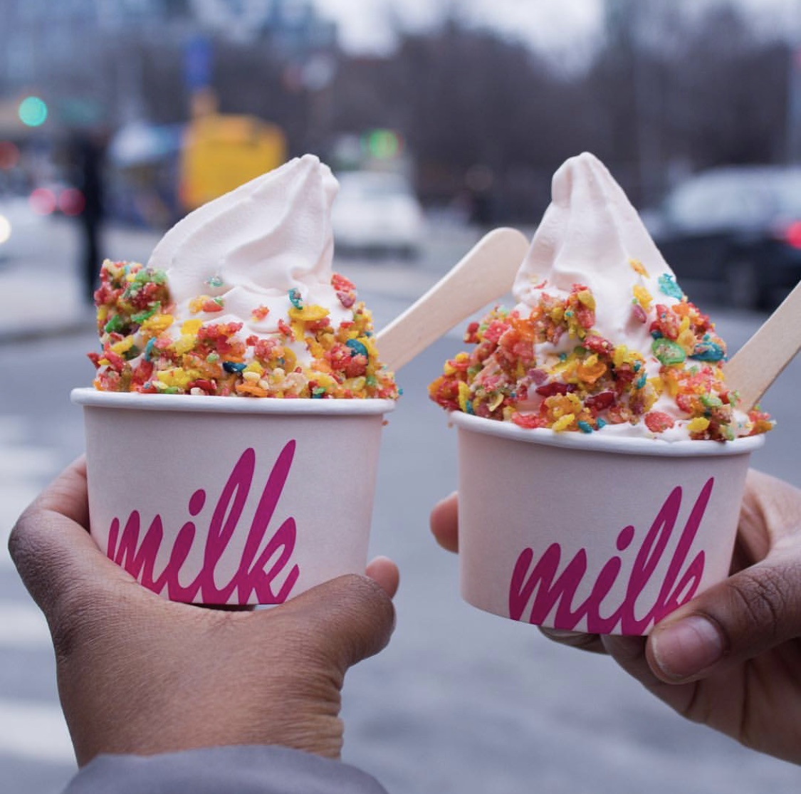 Fruity Cereal Milk Soft Serve 📷 : @nyccheatdayking
