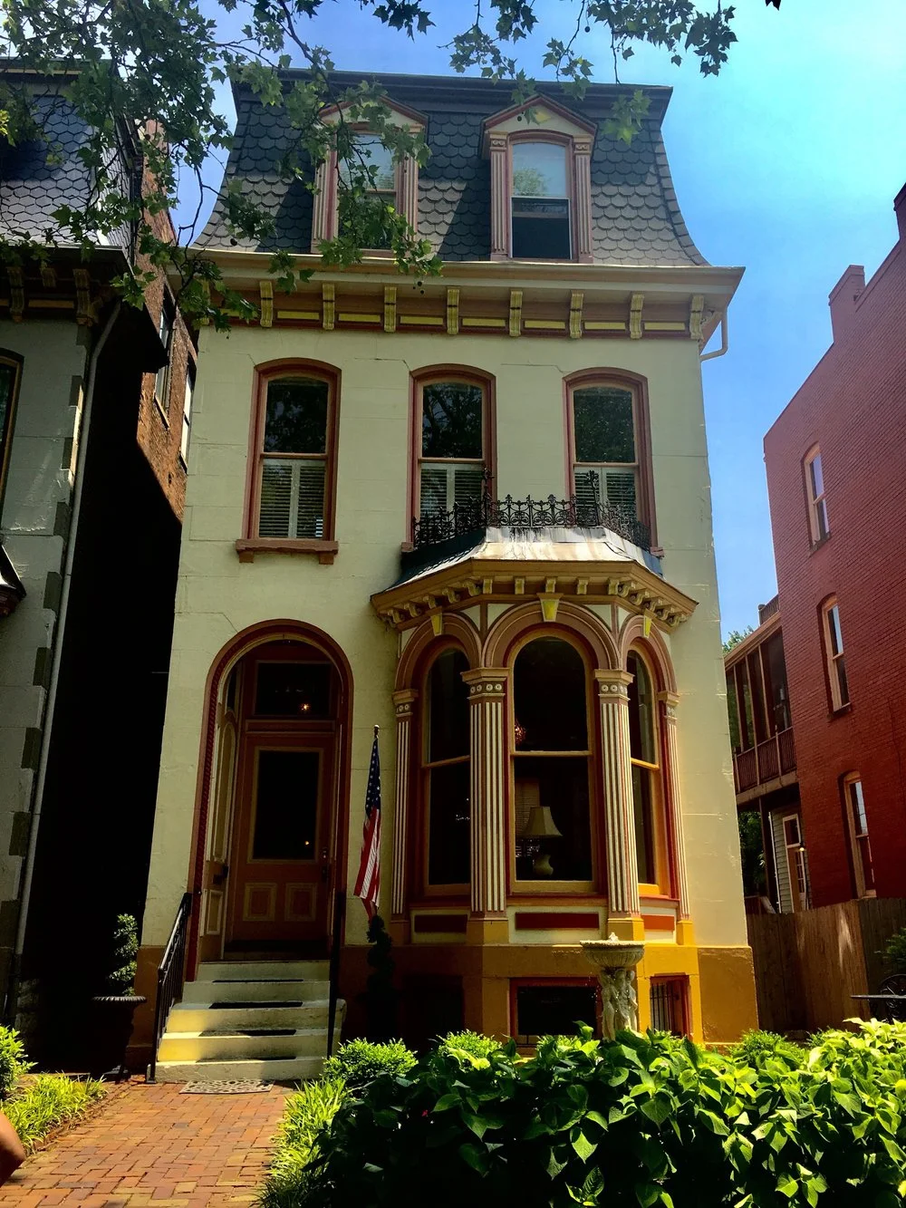 Elizabeth Jane Eads How Townhouses