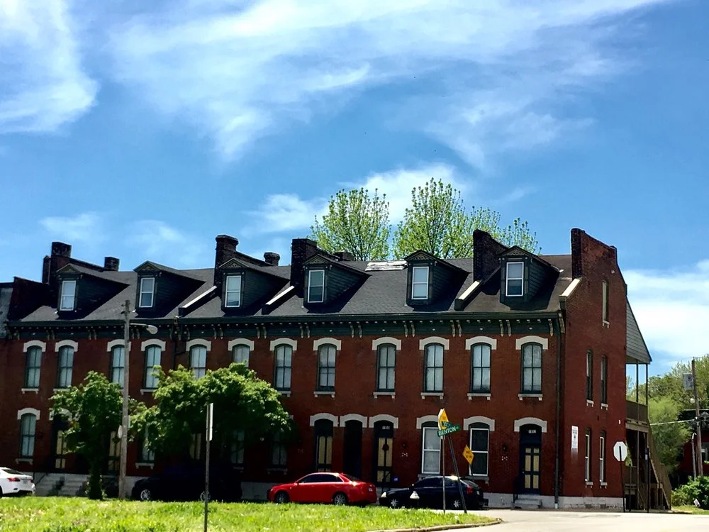 Benton Street Row