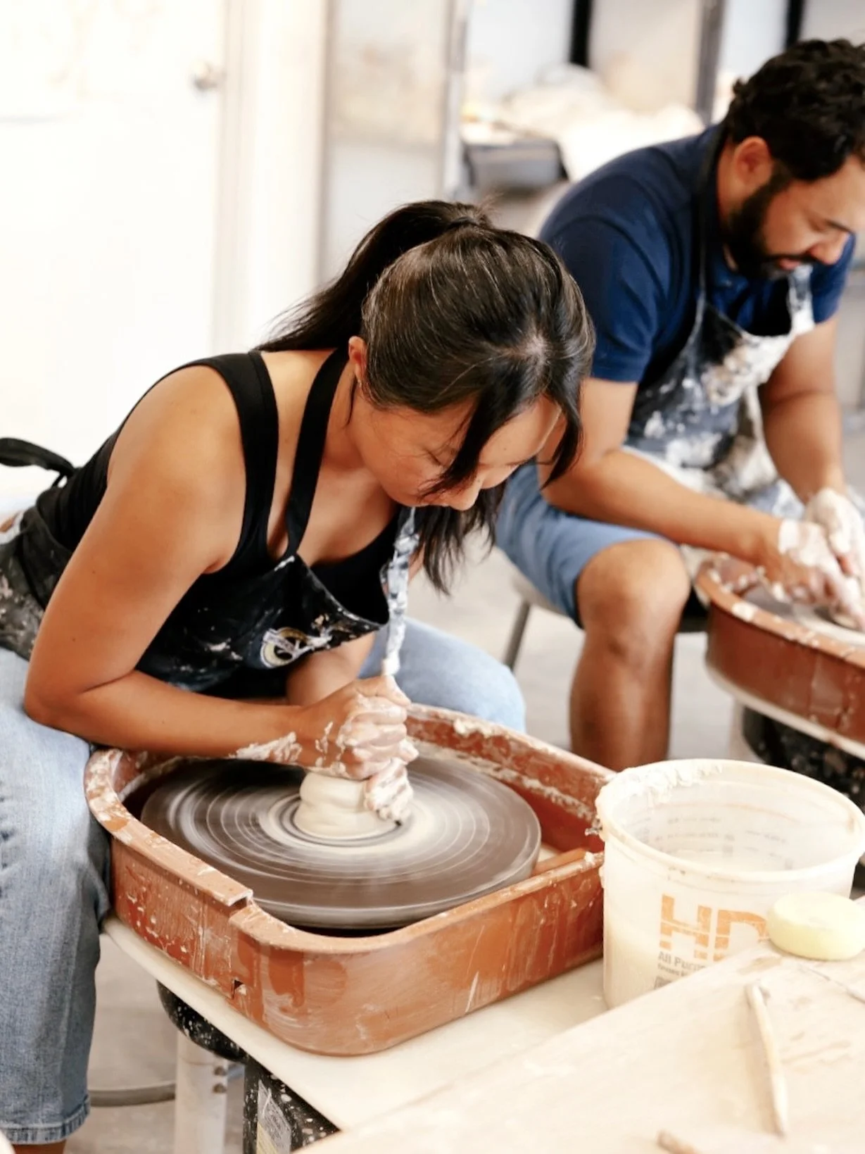 Looking for a way to unwind after a long week? Try a Pottery Night!

Relax, have fun with some clay, and get step-by-step guidance from our supportive teachers. Bring a date or a friend and&nbsp;save $30 when you book two spots.

Our Pottery Nights a