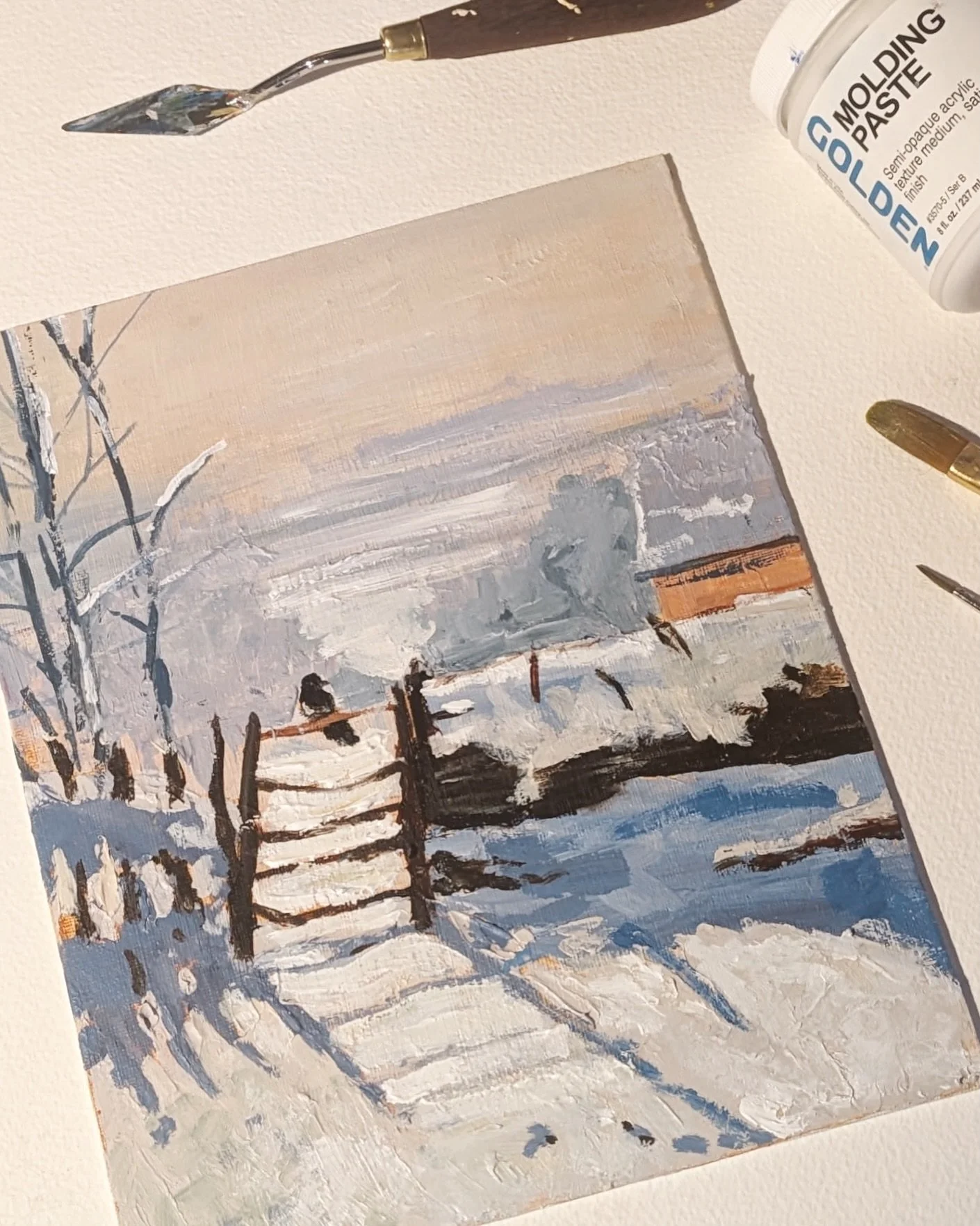 We&rsquo;re back with another collaborative workshop with @tracyaviaryofficial! We&rsquo;ll spend the morning at the Aviary&rsquo;s @naturecenteratpiaokwai, beginning with a guided acrylic painting inspired by Monet&rsquo;s &ldquo;The Magpie&rdquo;.
