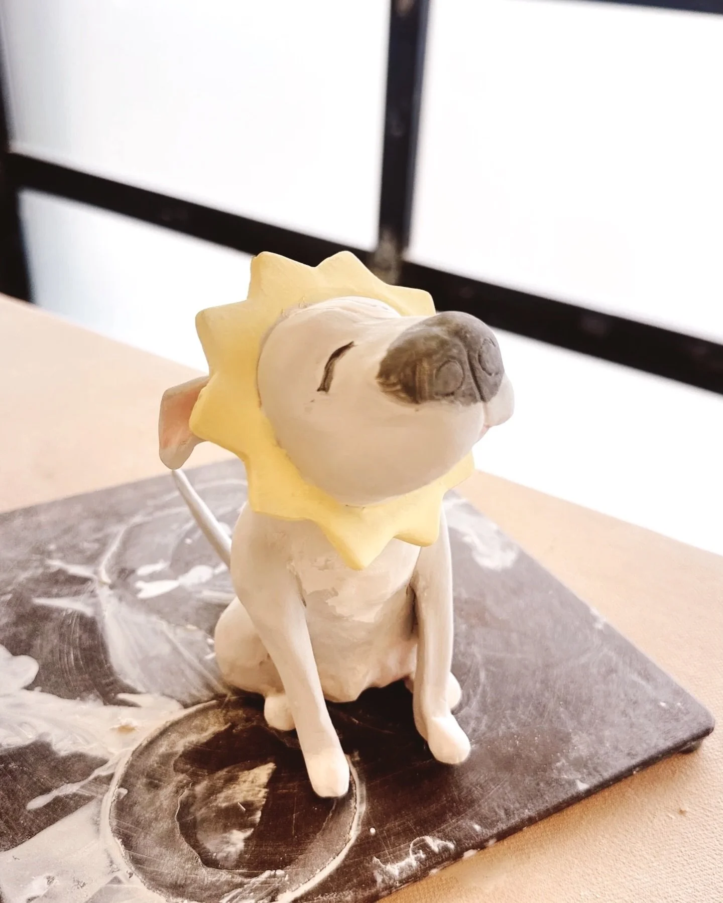 Calling all animal lovers, this workshop is for you!

You&rsquo;ll learn simple hand building techniques to sculpt your pet or favorite animal in clay. Then it&rsquo;s time to get creative with carving and underglaze painting to bring your piece to l