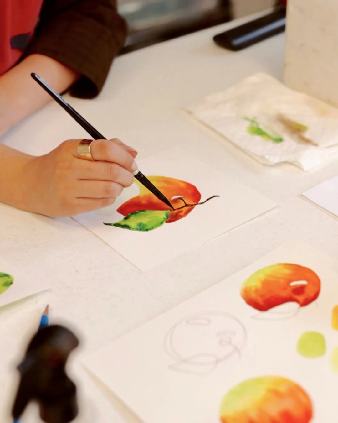 Come experience the wonderful world of watercolor!

Our watercolor classes offer guided projects with different themes, techniques, and styles to explore every month. Have fun and get creative in a supportive, friendly environment. 

Don&rsquo;t forg