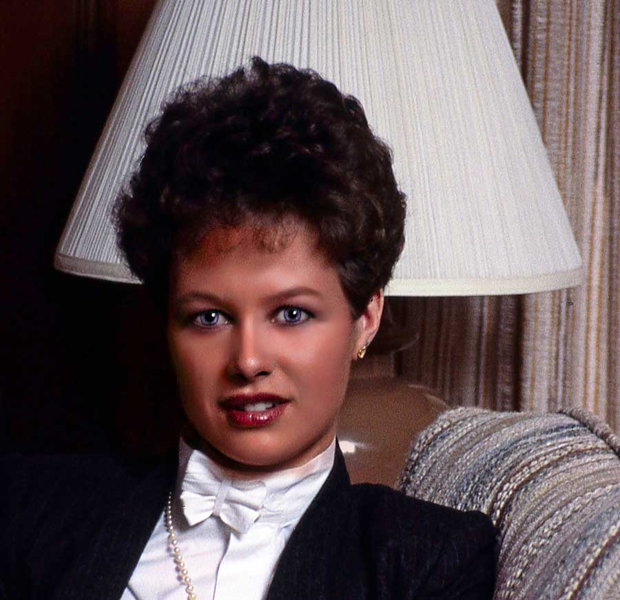 hu_kathy_walsh_pp_crop_web.jpg