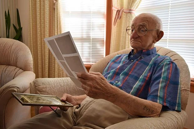 WGN Radio—Jon Hansen