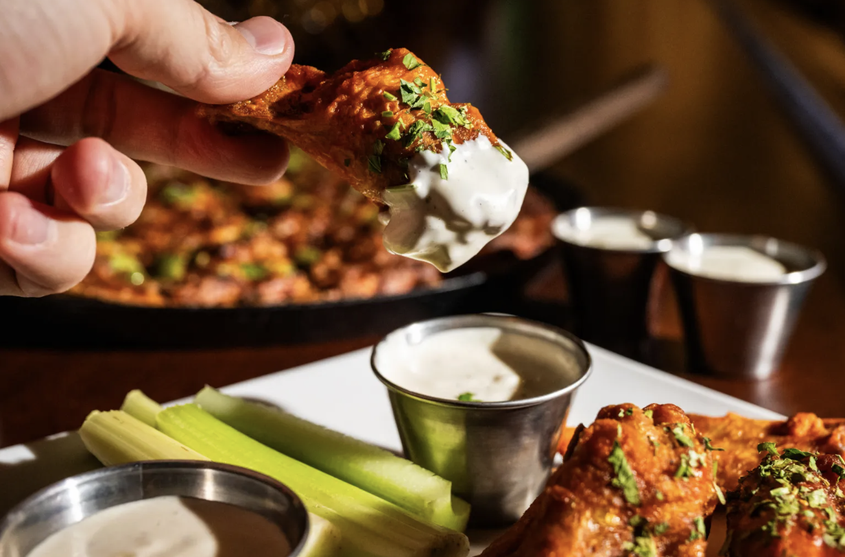 How Creamy Garlic Dressing Went From ’70s Food Star To Chicago’s Best-Kept Secret