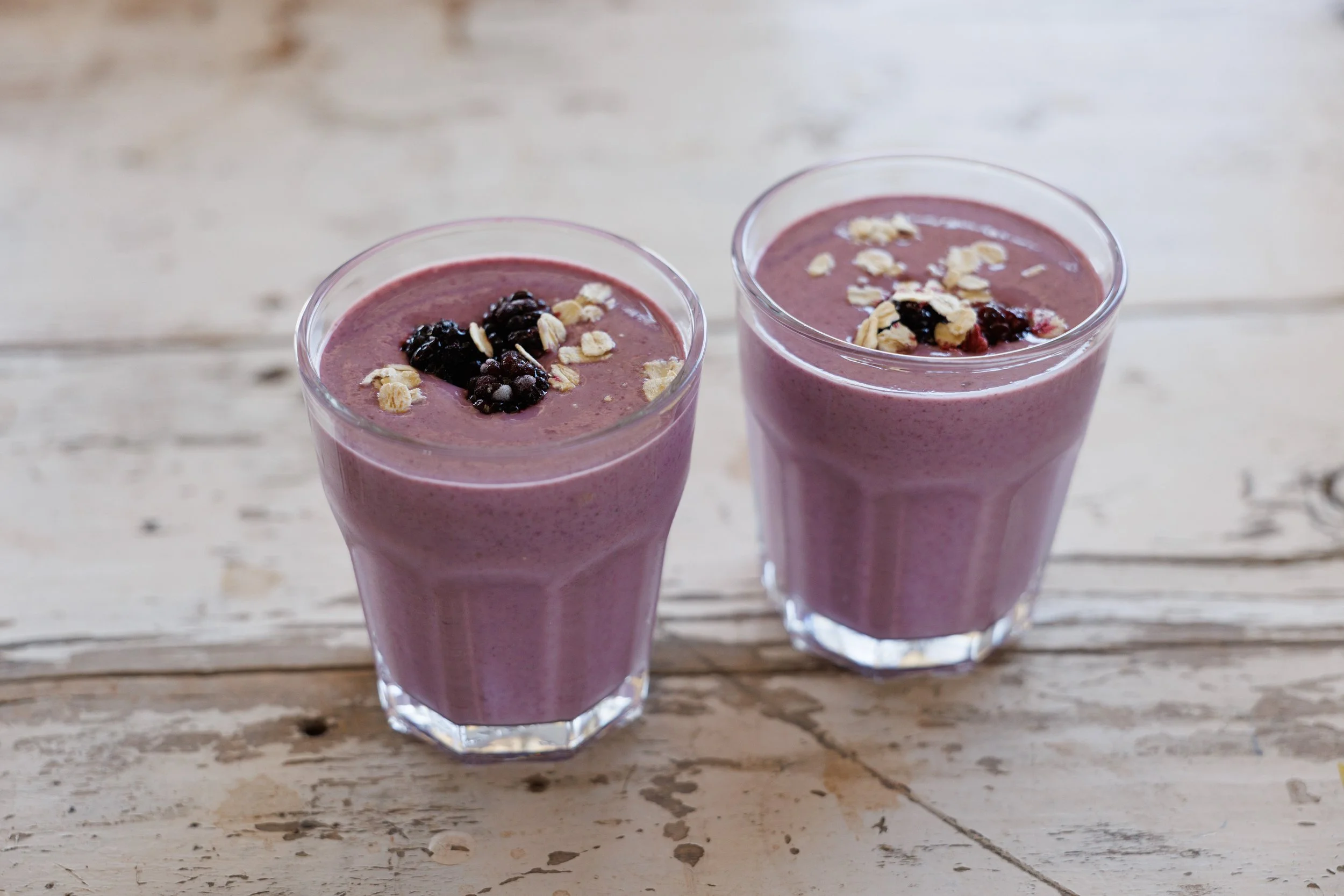 Berry Oat Smoothie