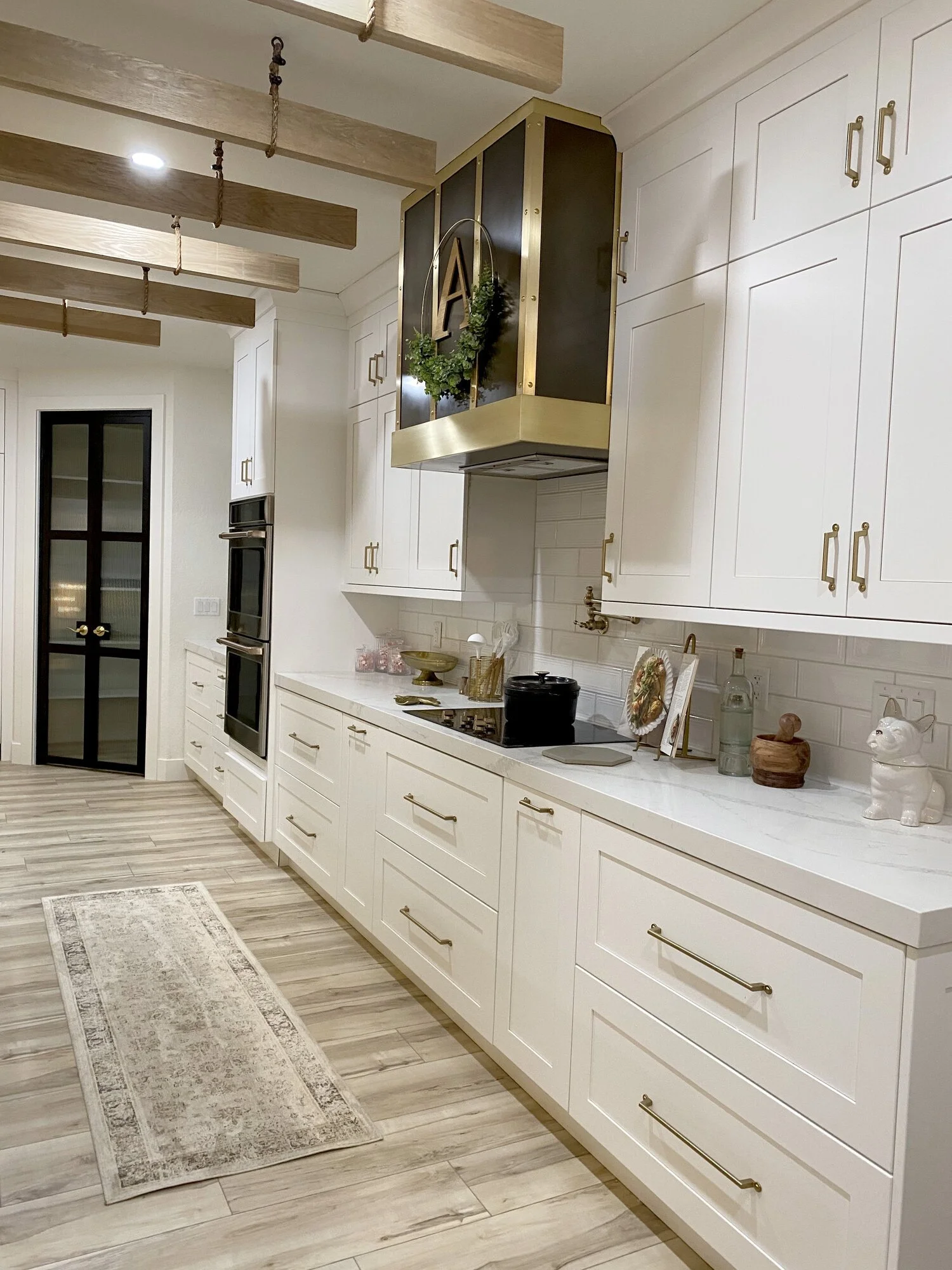 AESTHETIK Design by Victoria Tik