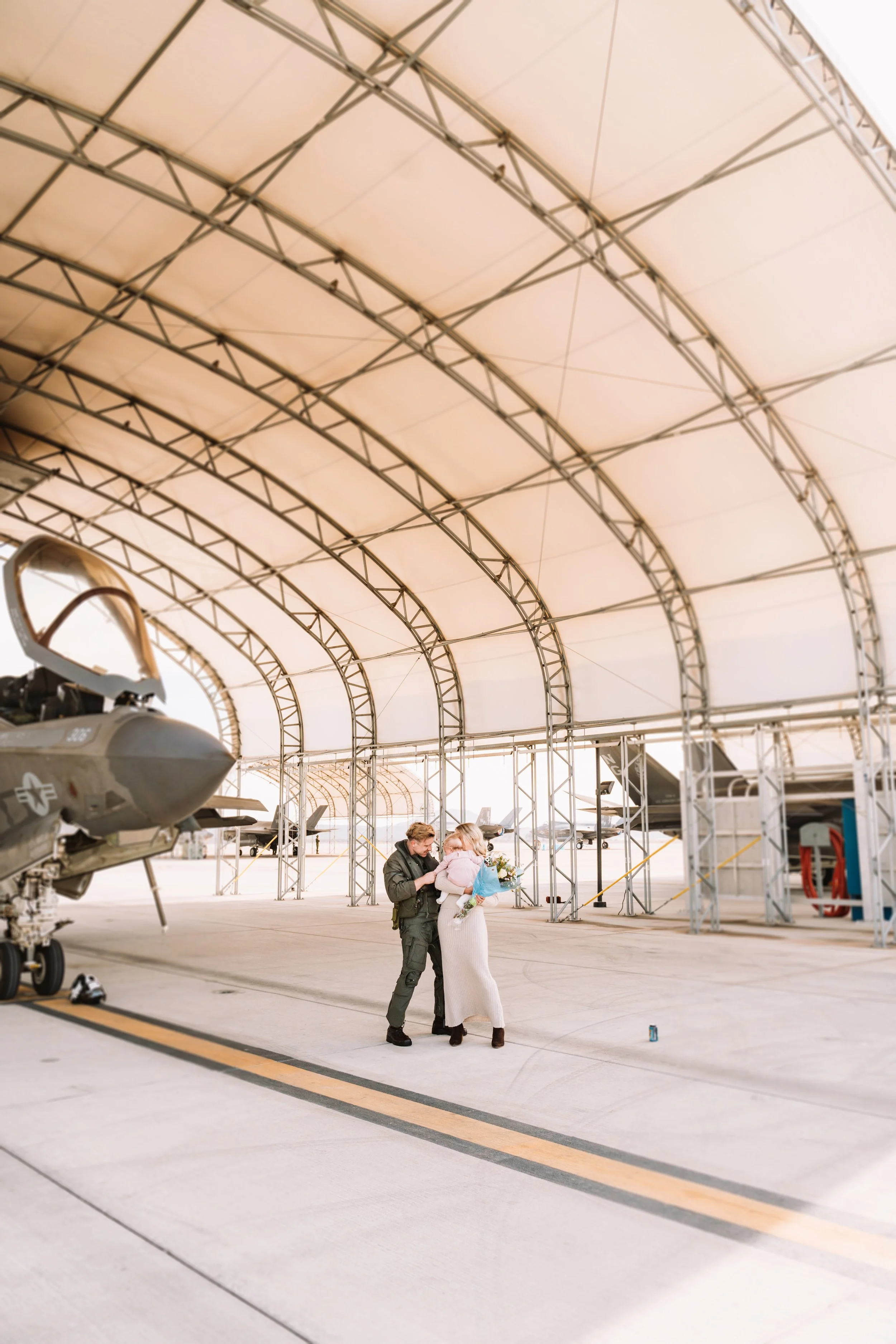 Liz Husky Margaret VMFA 314 Dec 2024 Homecoming - FINAL-146.jpg