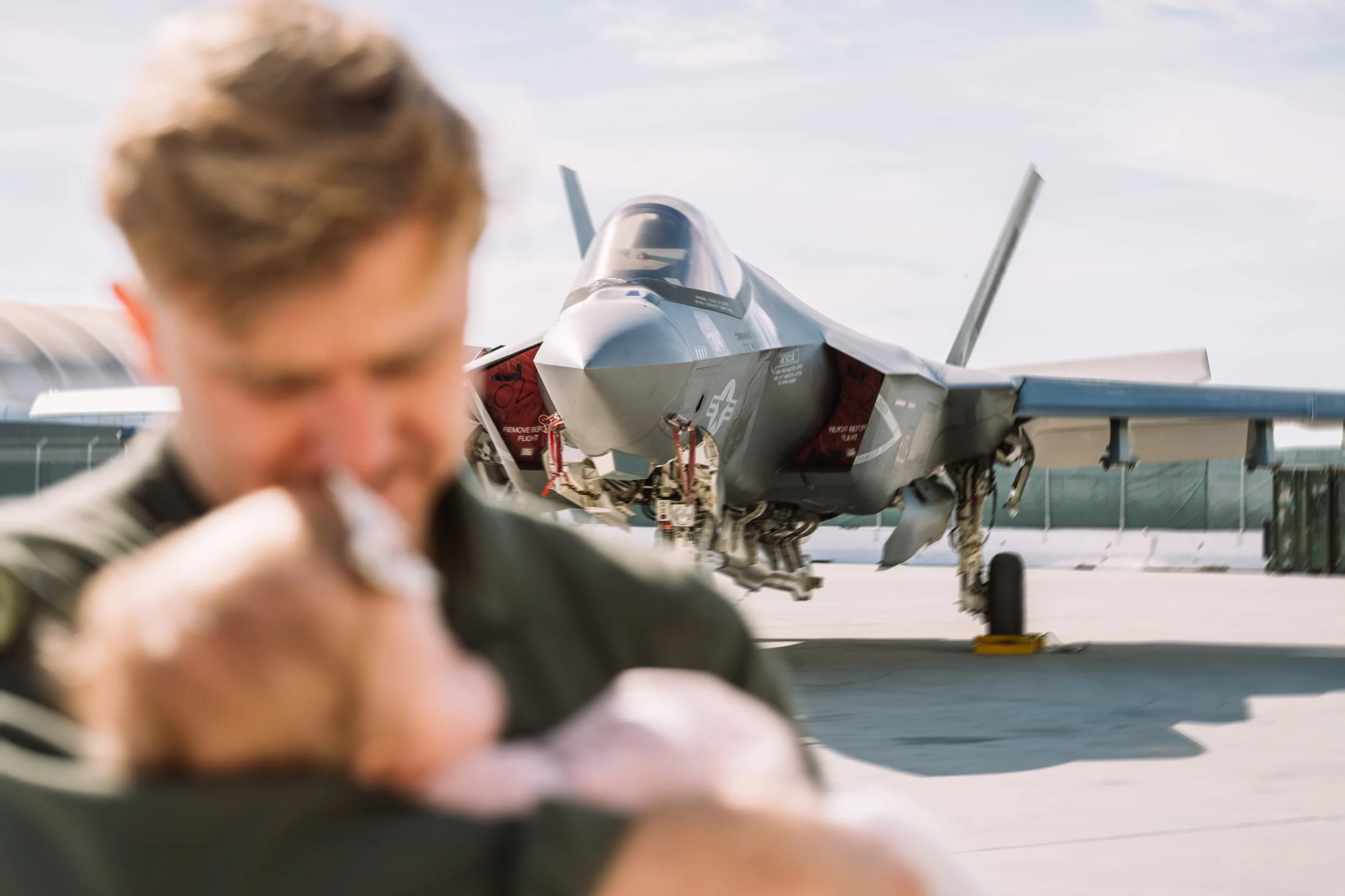 Liz Husky Margaret VMFA 314 Dec 2024 Homecoming - FINAL-337.jpg