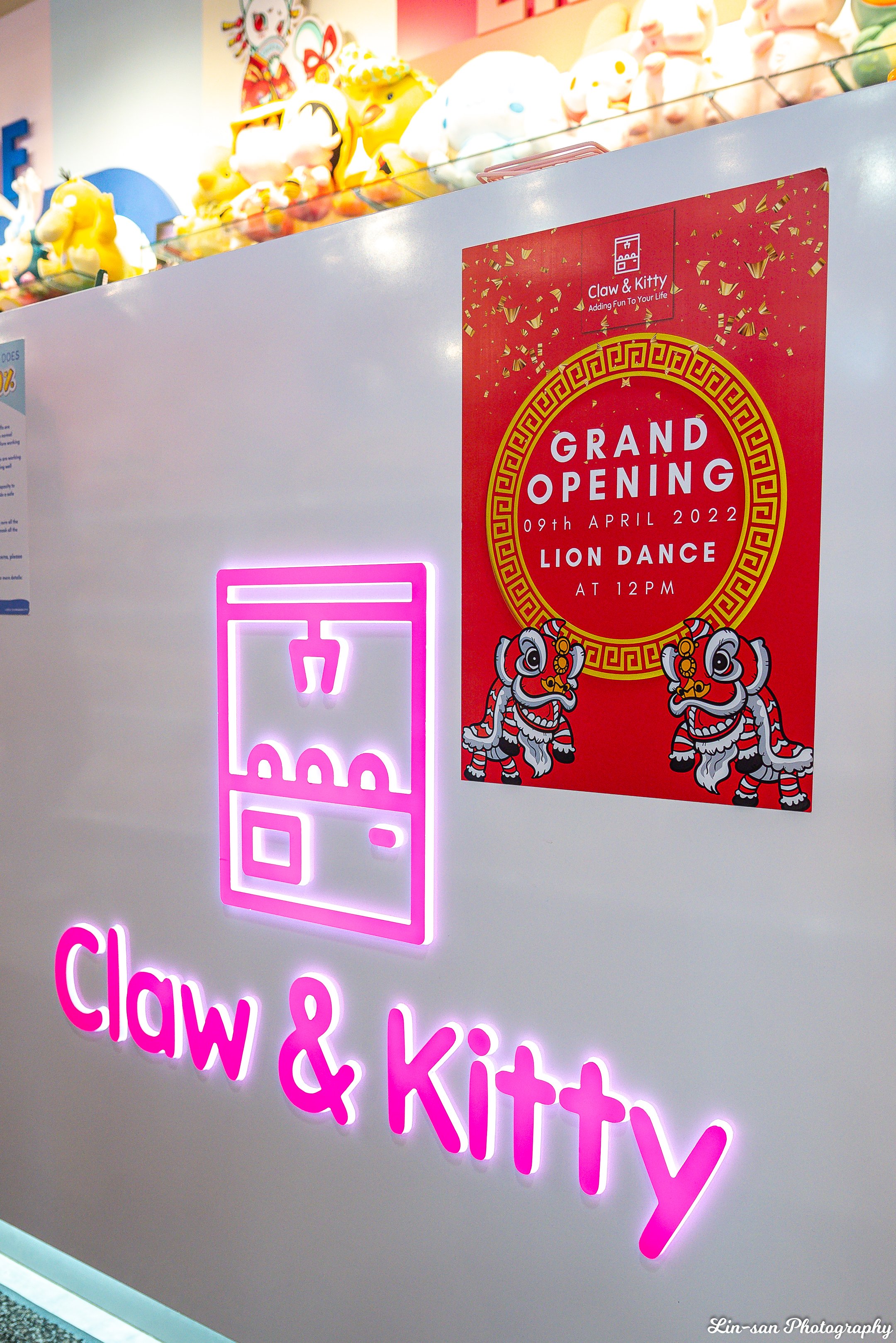 Claw_Kitty Grand Opening-2.jpg