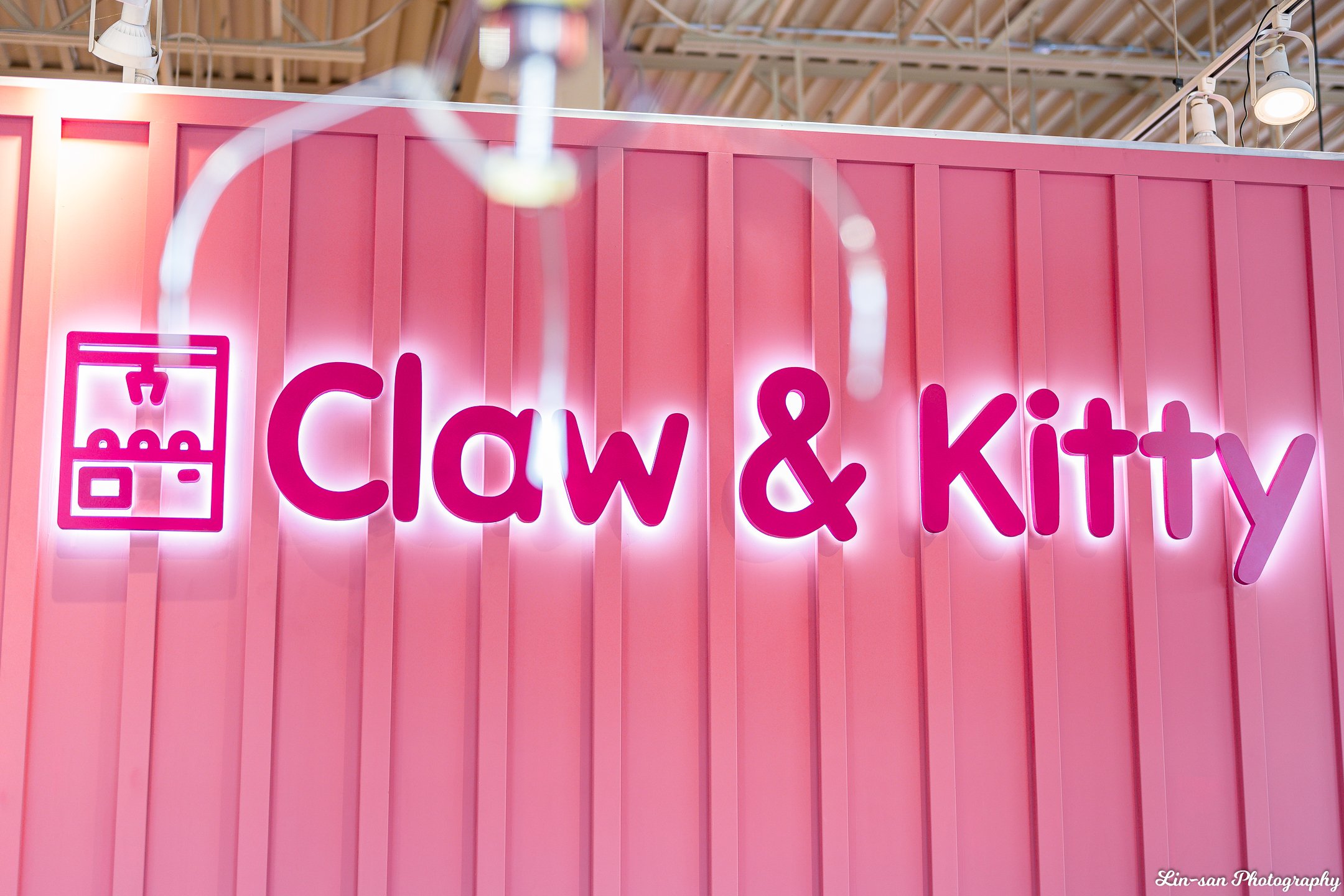 Claw_Kitty Grand Opening-248.jpg