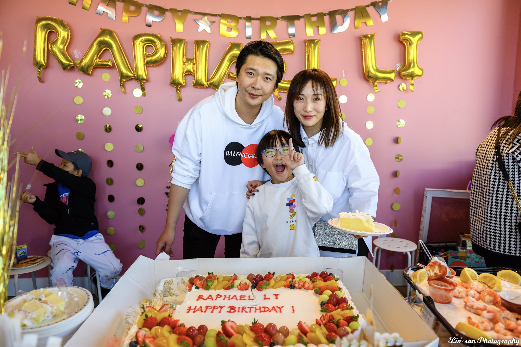 Raphael's Private Birthday Party — Claw & Kitty
