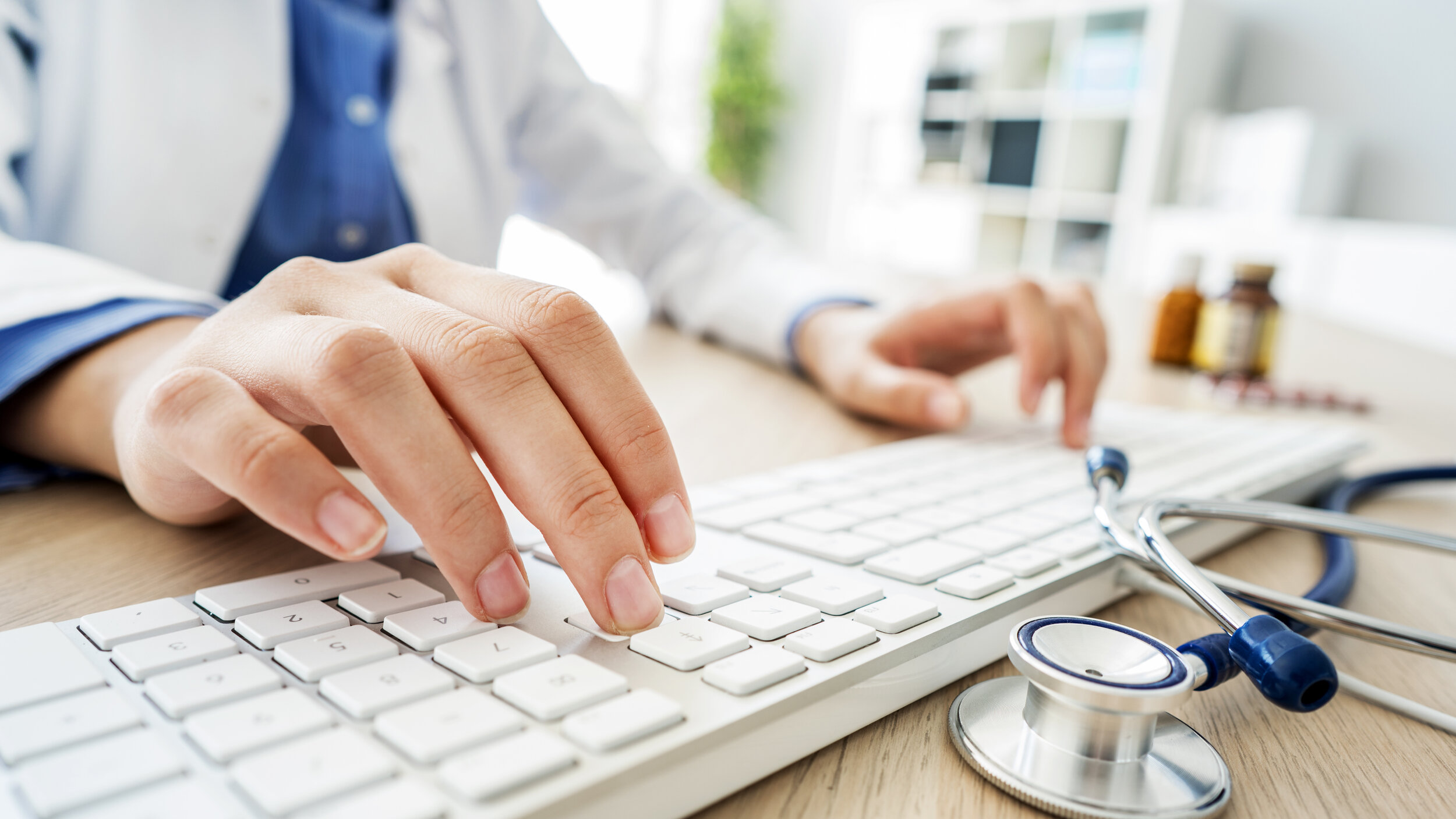 Medical_Writer_Social_Media_Marketing.jpeg
