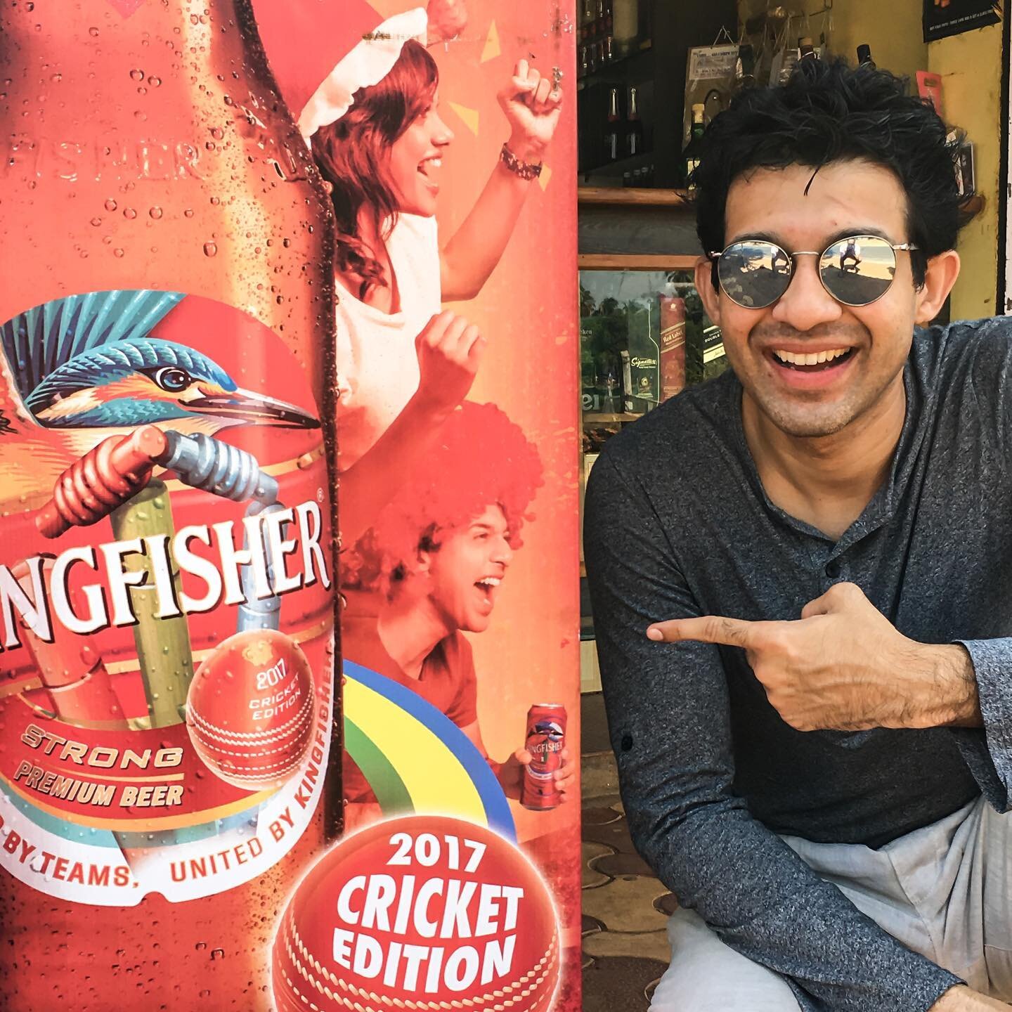 Familiar face spotted in Goa in the Kingfisher 2017 Cricket Edition campaign ;)
.
Also, hi @sarahharish 👋
.
#Throwback #Model #Actor #Ad #Advertisement #Brand #Campaign #Cricket #Fan #Kingfisher #Beer #Goa