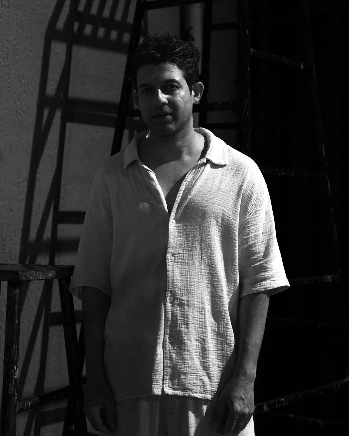 A quick photoshoot with @aman_._j as an amalgamation of both my professions - DJ and Actor post my gig at the gorgeous @julietblr_ ❤️
.
#dj #actor #model #photoshoot