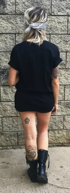 Black+Skull+Tee-3.jpg