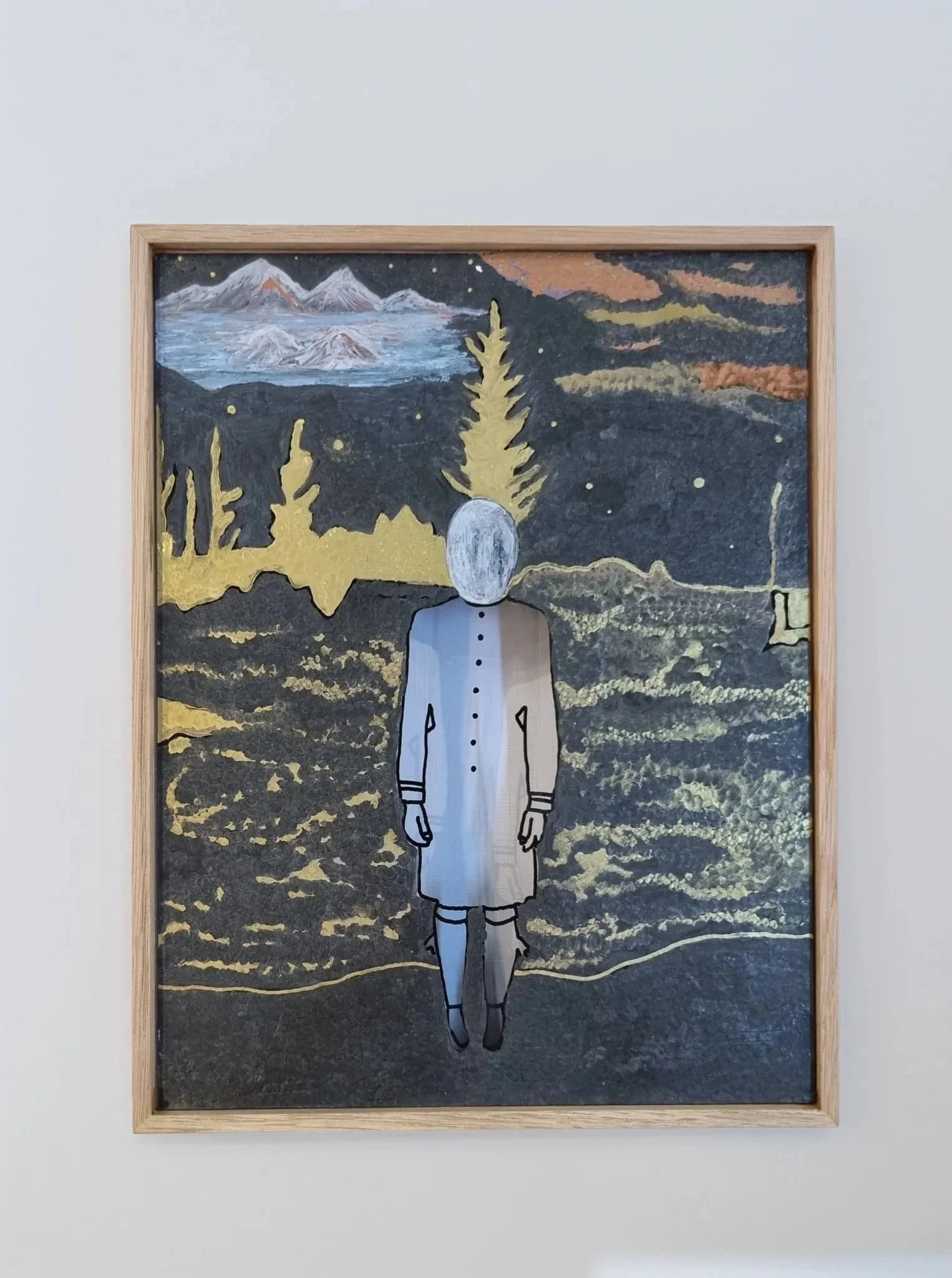  Land, 2025  Size: 25x20x3.5 cm  Glass painting, wood   