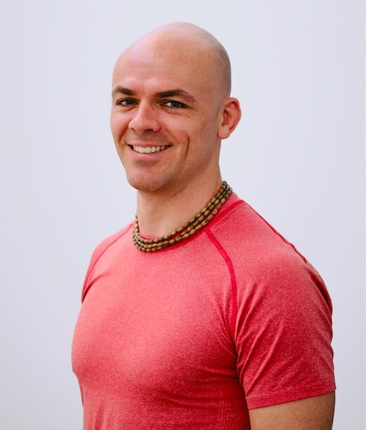 Mantra head shot sideways_small.jpg