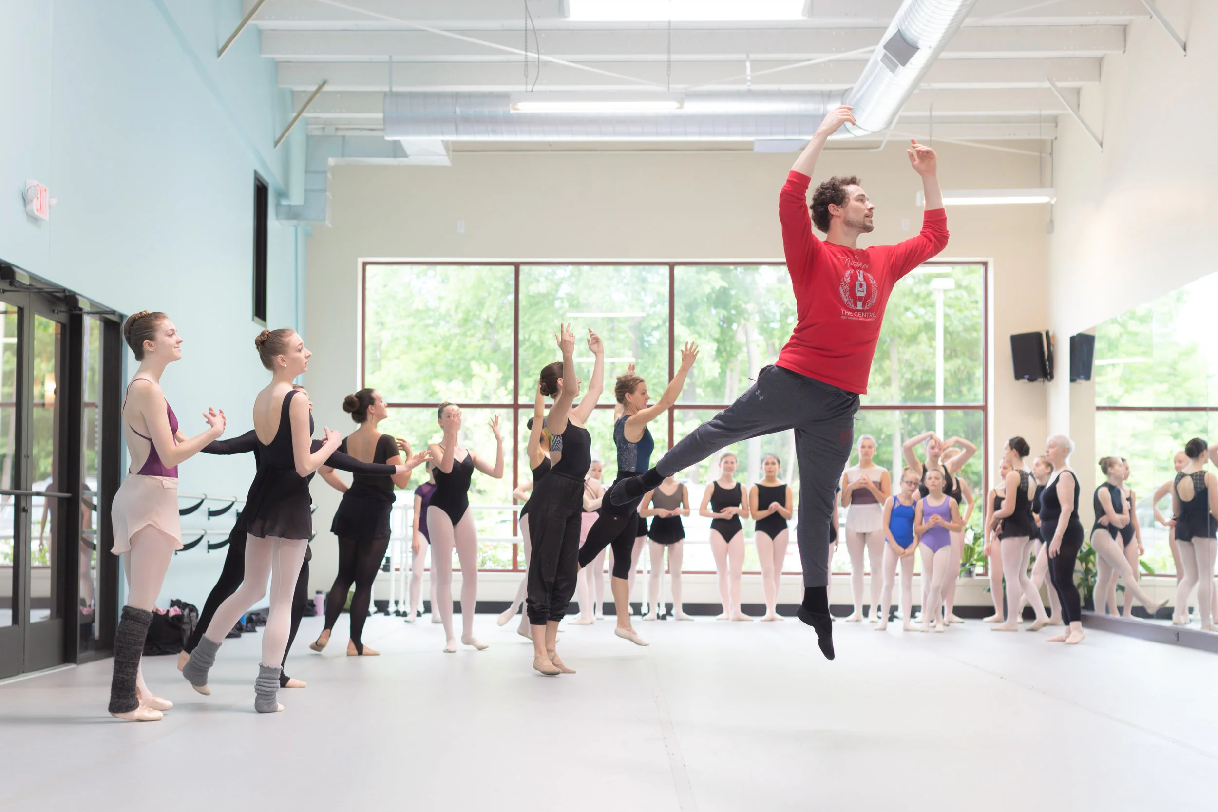 American Ballet Theater Principal Dancer Cory Stearns teachers a master class at Lines. © Luke Awtry Photography