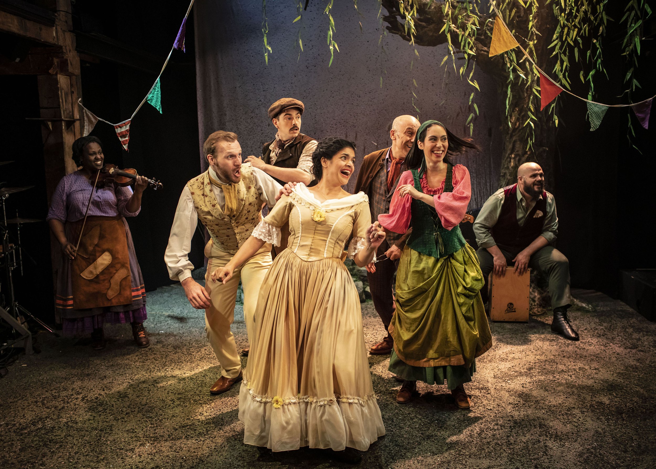 Photo by Helen Maybanks