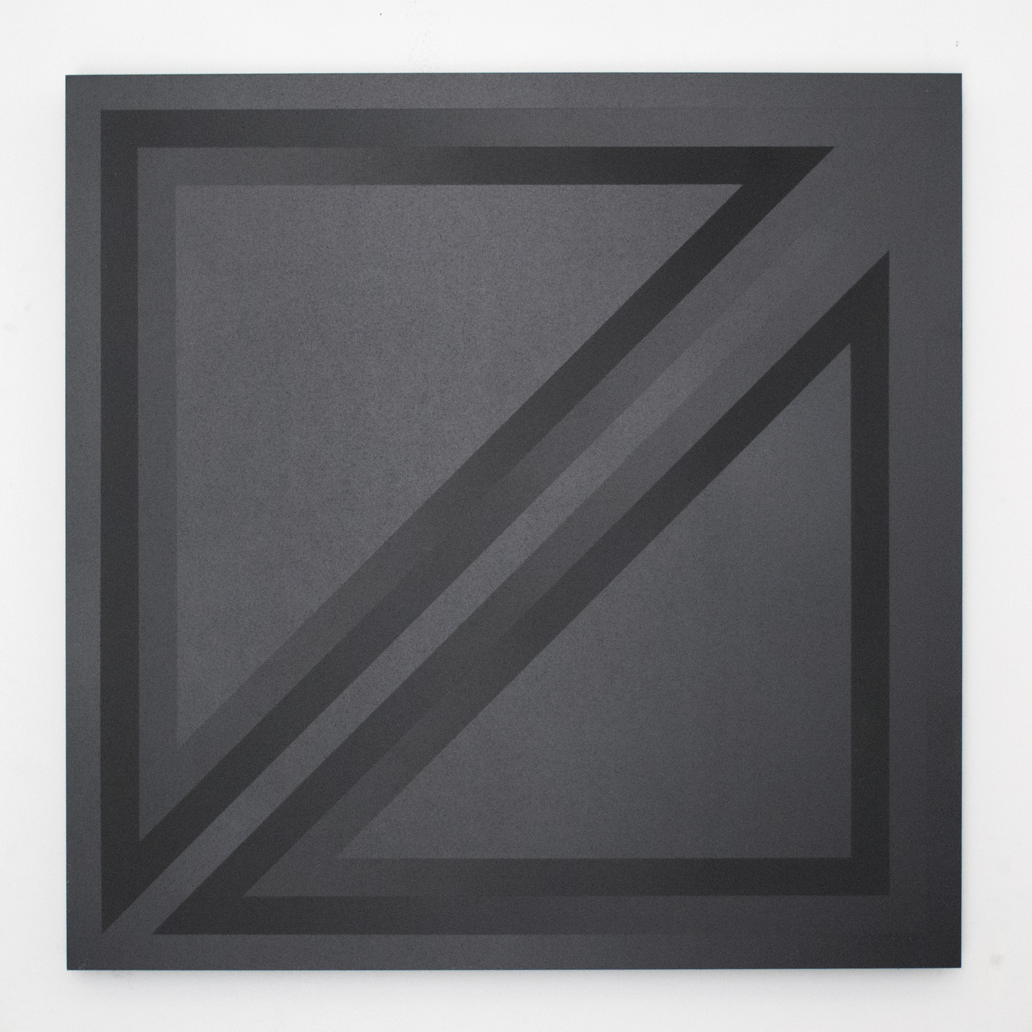 (untitled - four triangles, matte/gloss)