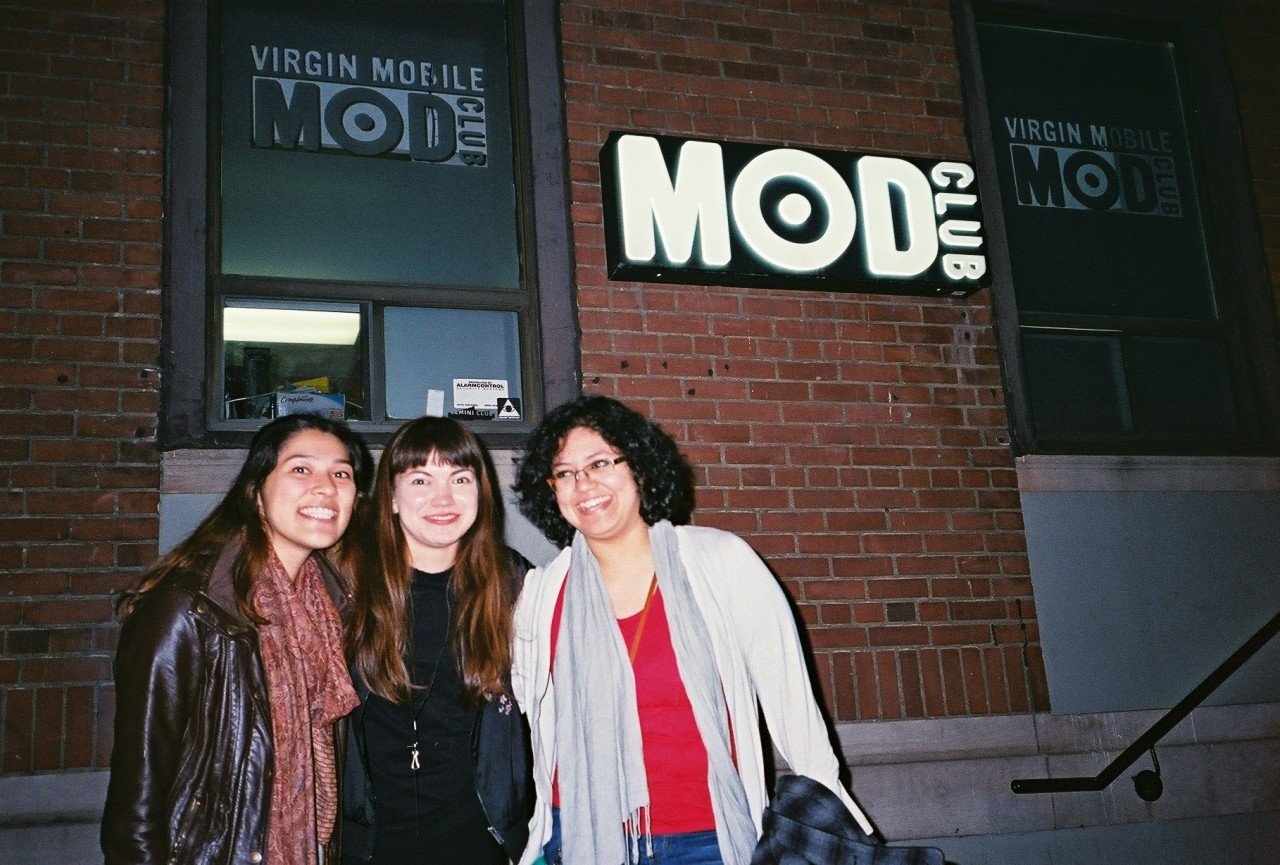 Mini Singapore reunion with Aisha &amp; Sohini after show at Mod Club, Toronto