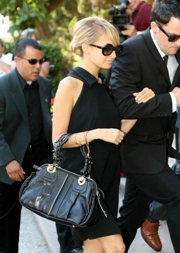 Nicole-Richie-Chloe-Heloise-Bag-356x500.jpg