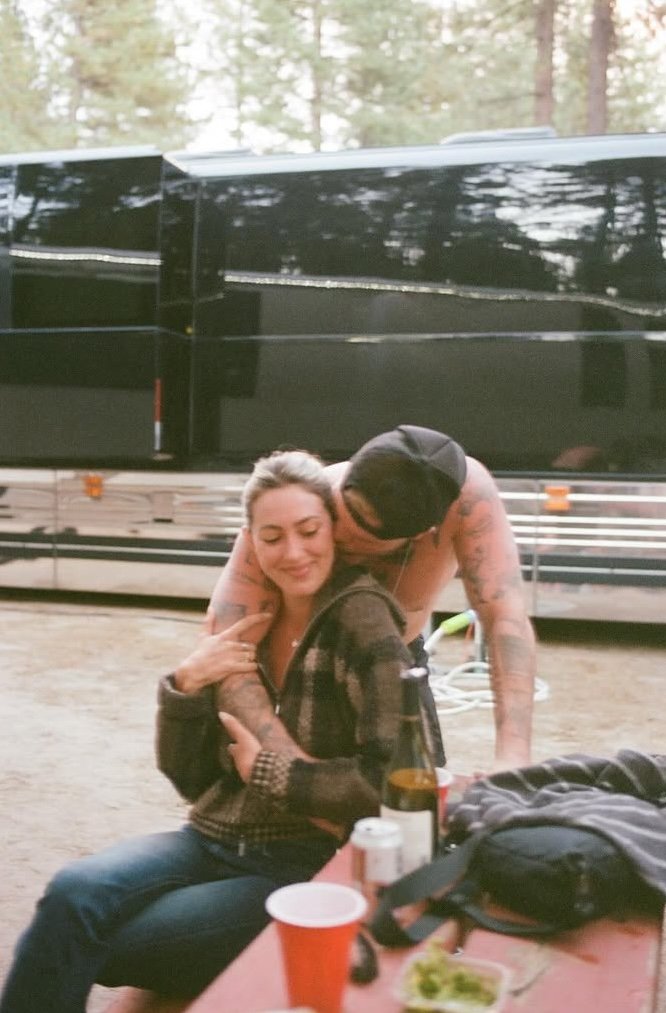 Zach Bryan and Samantha Leonard dating together  instagram official