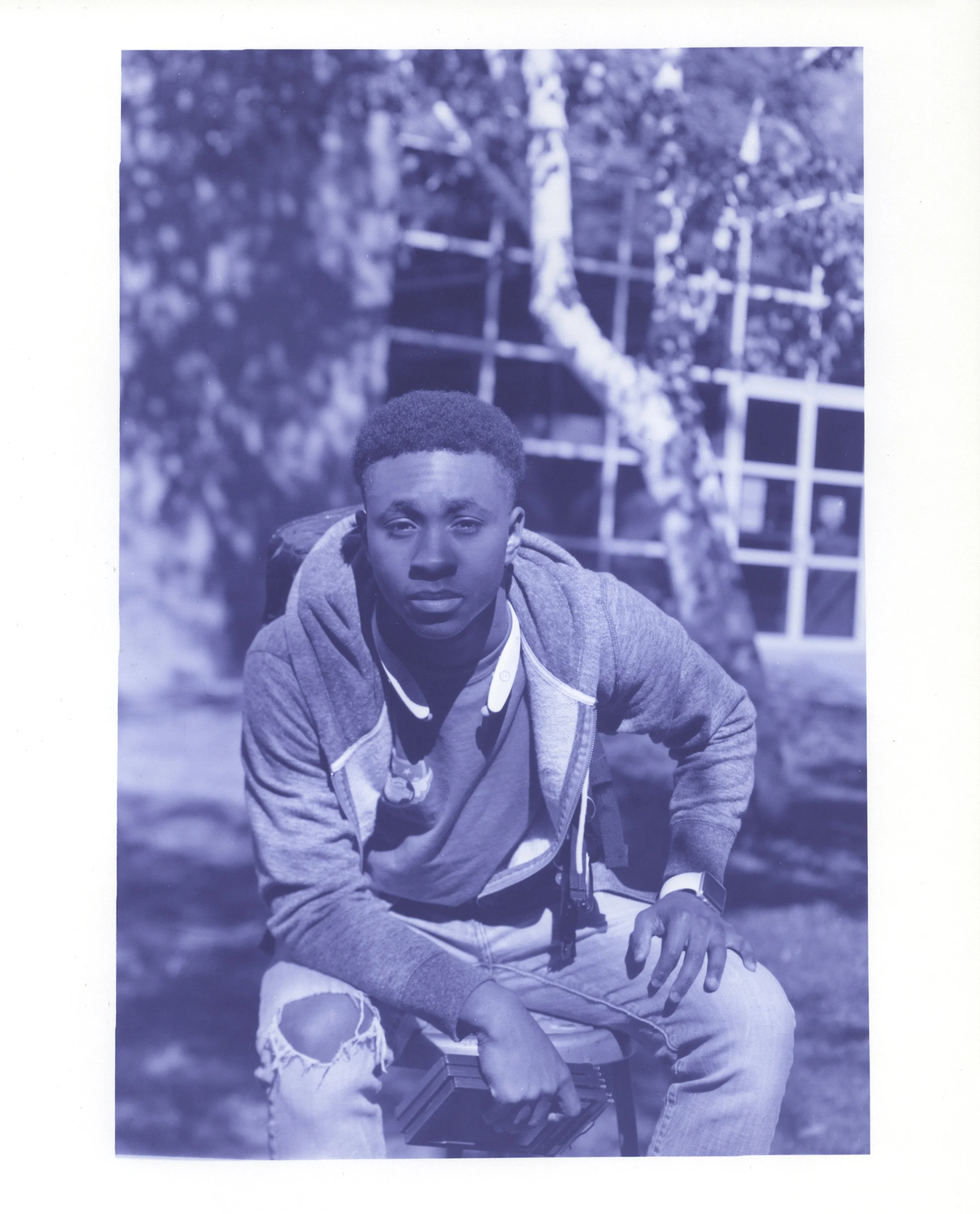 T004.jpg