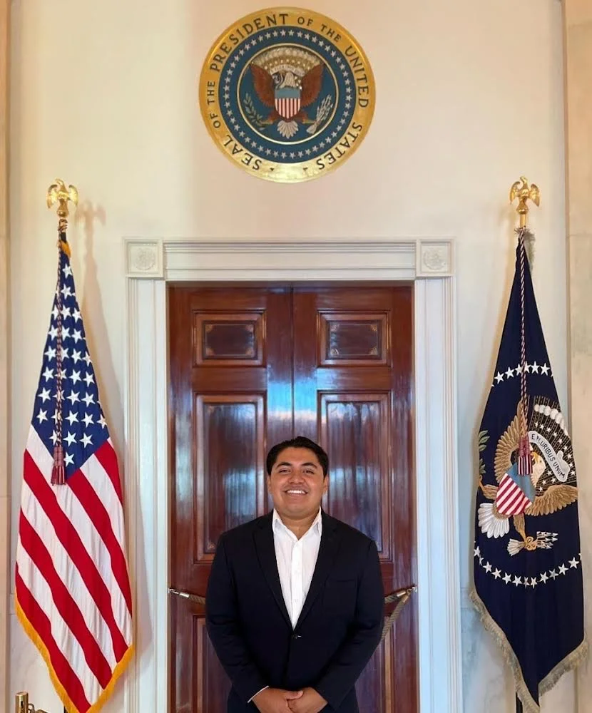 Fonda's Daniel Hernandez Visits The White House