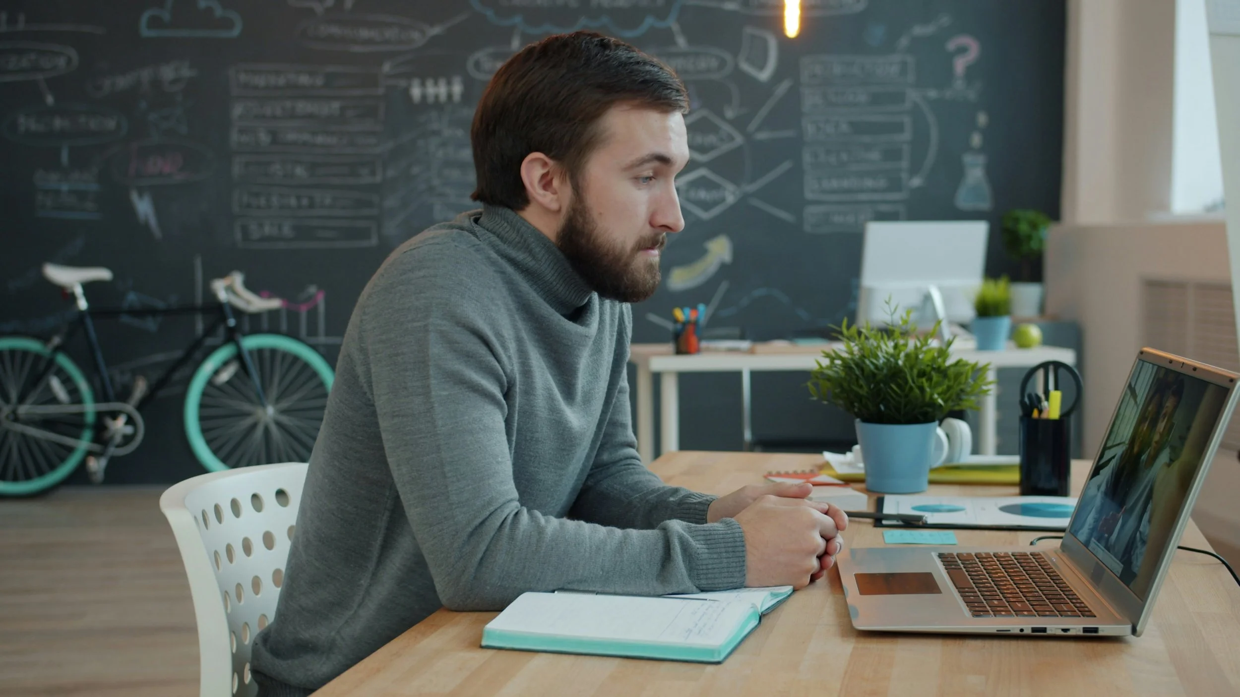 Why More Professionals Are Choosing Online MBA Programs