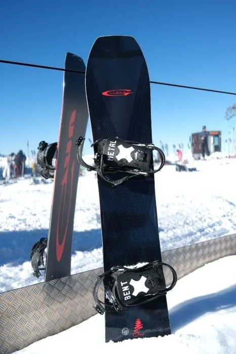 2627-GNU-Turbo-Gremlin-Snowboard-ER 3.jpg